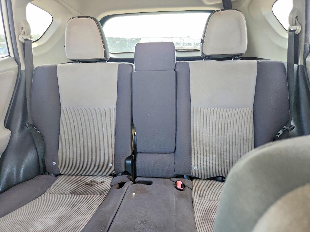 2013 Toyota Rav4 Xle White vin: JTMWFREV6DD006904