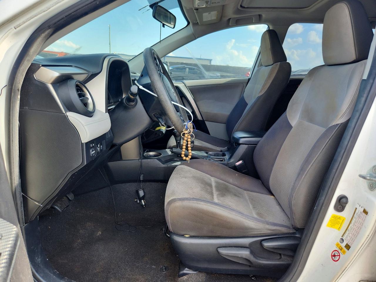 2013 Toyota Rav4 Xle White vin: JTMWFREV6DD006904