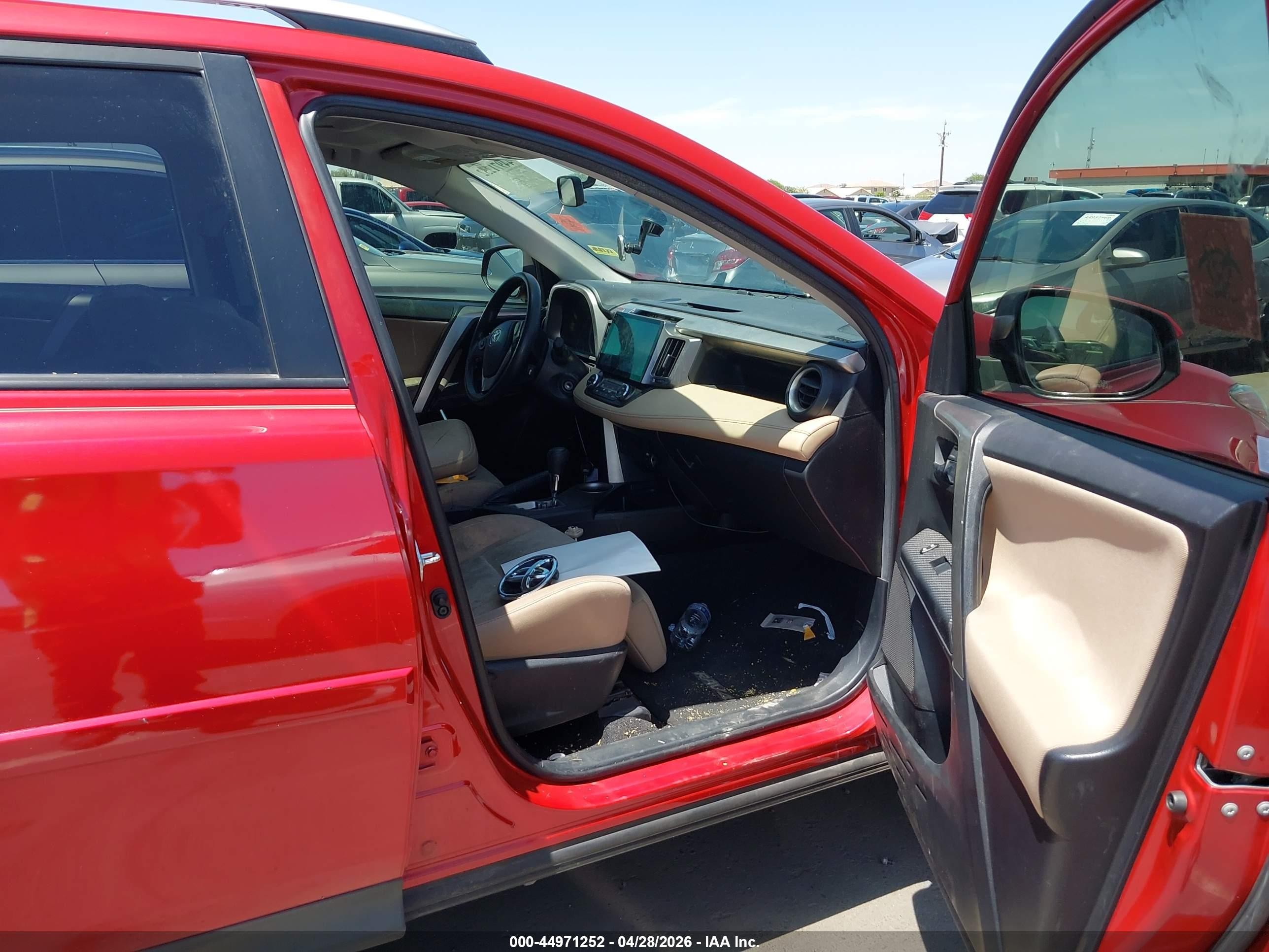2014 Toyota Rav4 Xle Red vin: JTMWFREV6EJ000765