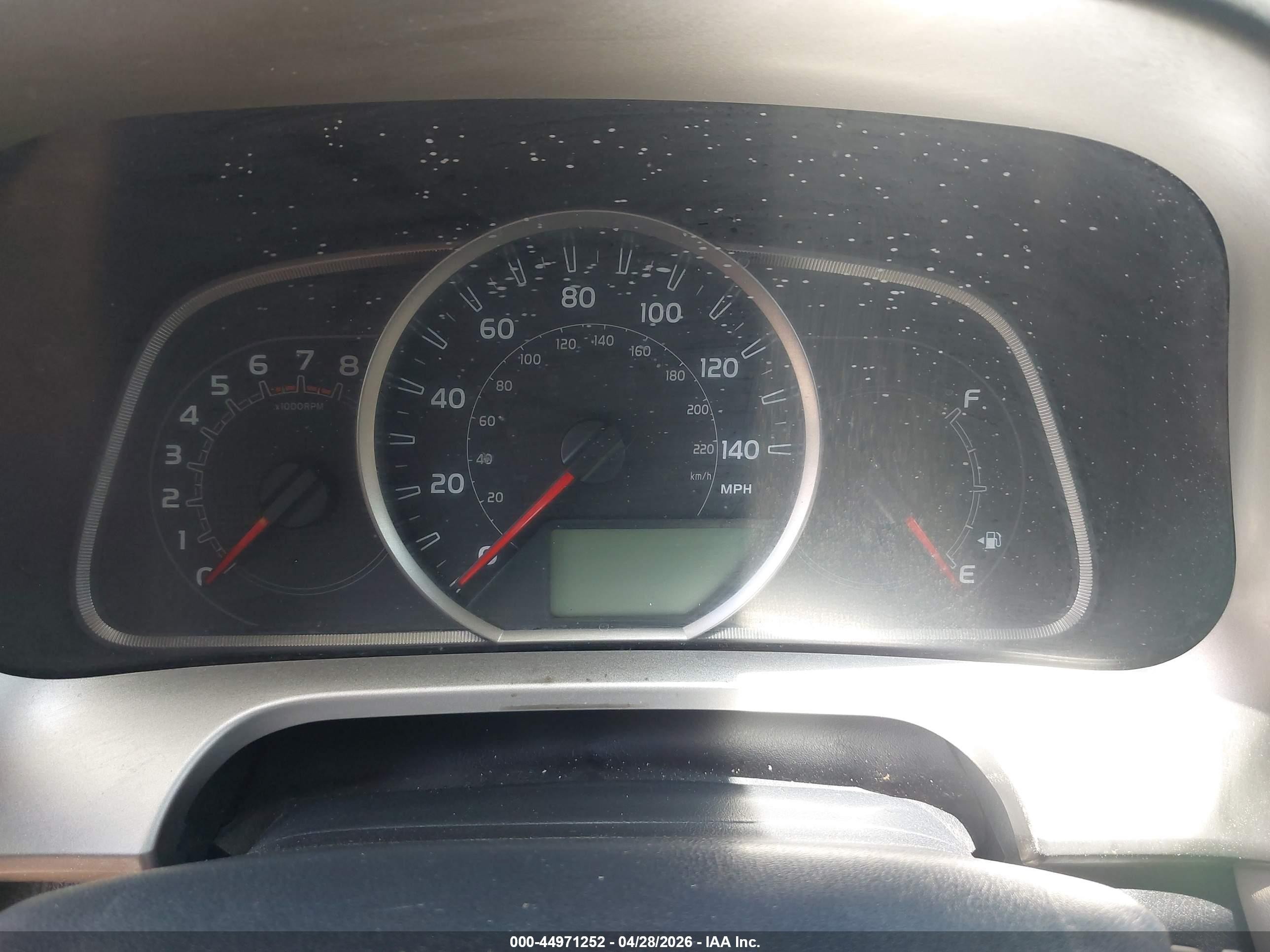 2014 Toyota Rav4 Xle Red vin: JTMWFREV6EJ000765