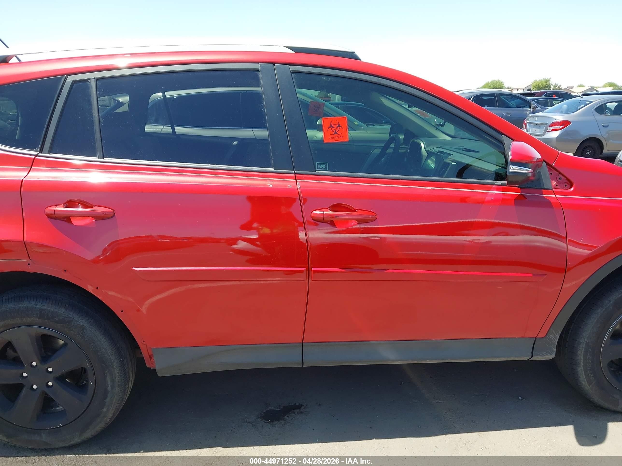 2014 Toyota Rav4 Xle Red vin: JTMWFREV6EJ000765