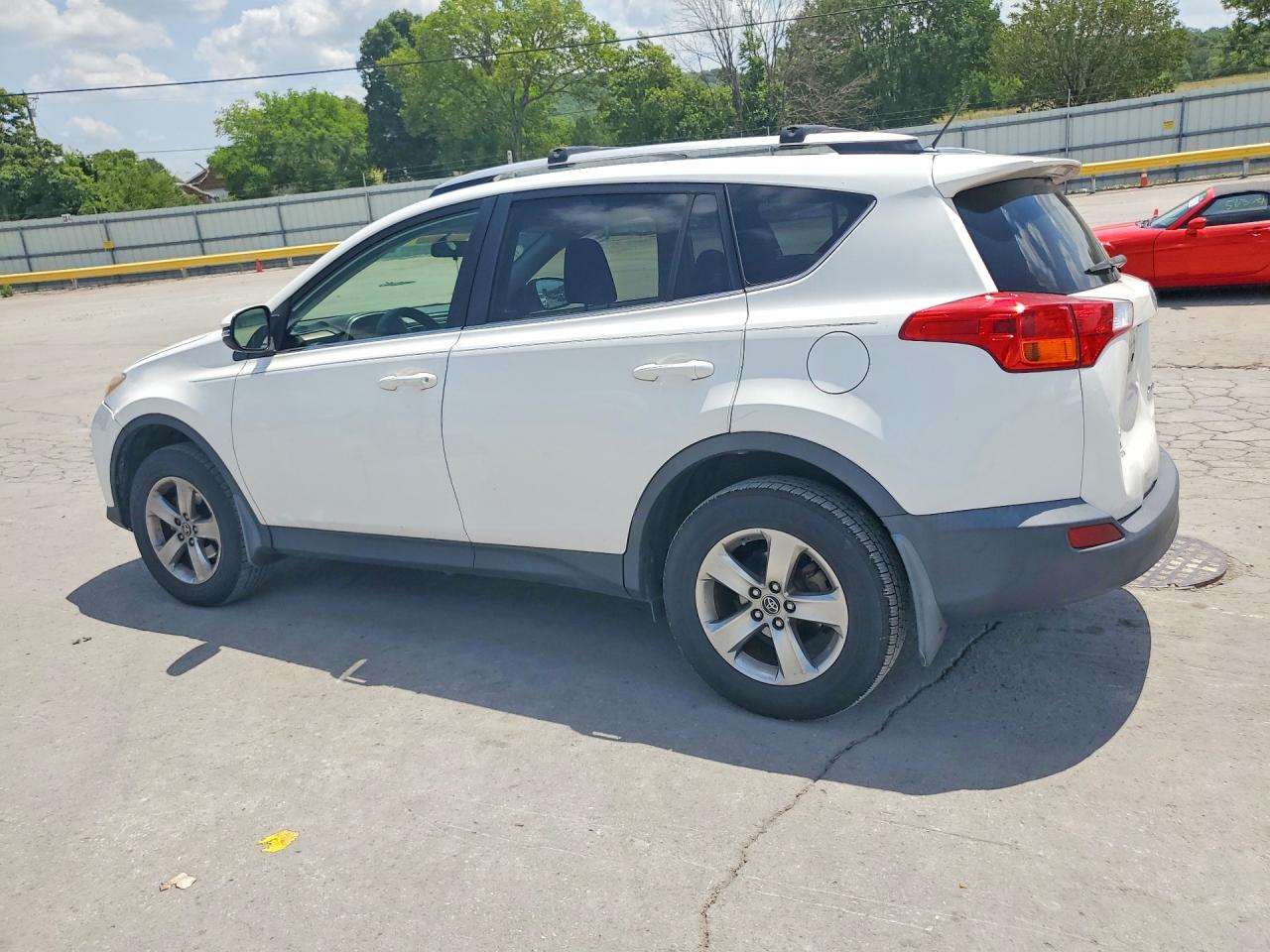 2015 Toyota Rav4 Xle White vin: JTMWFREV6FJ038790