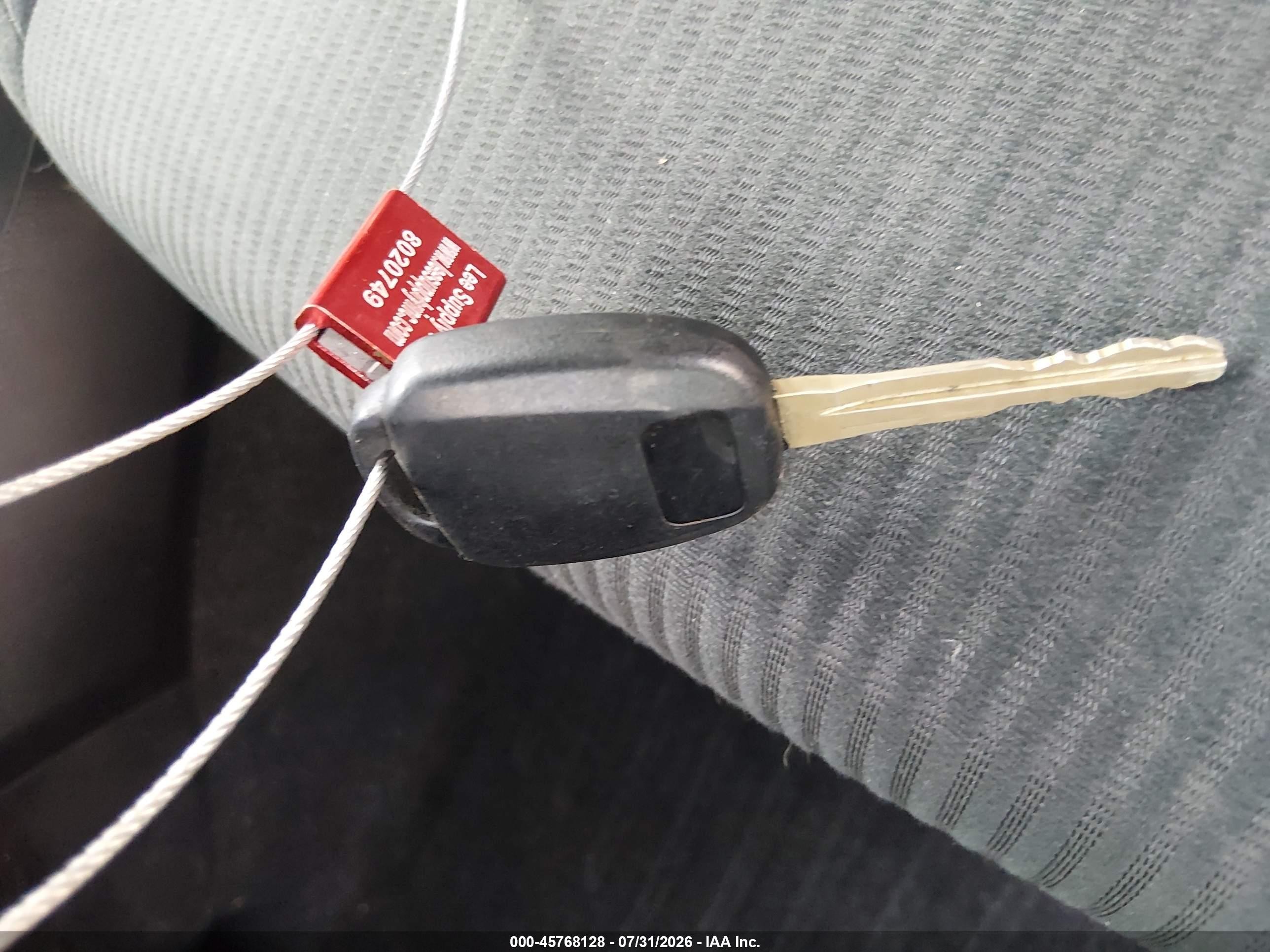 2015 Toyota Rav4 Xle Белый vin: JTMWFREV7FD059677