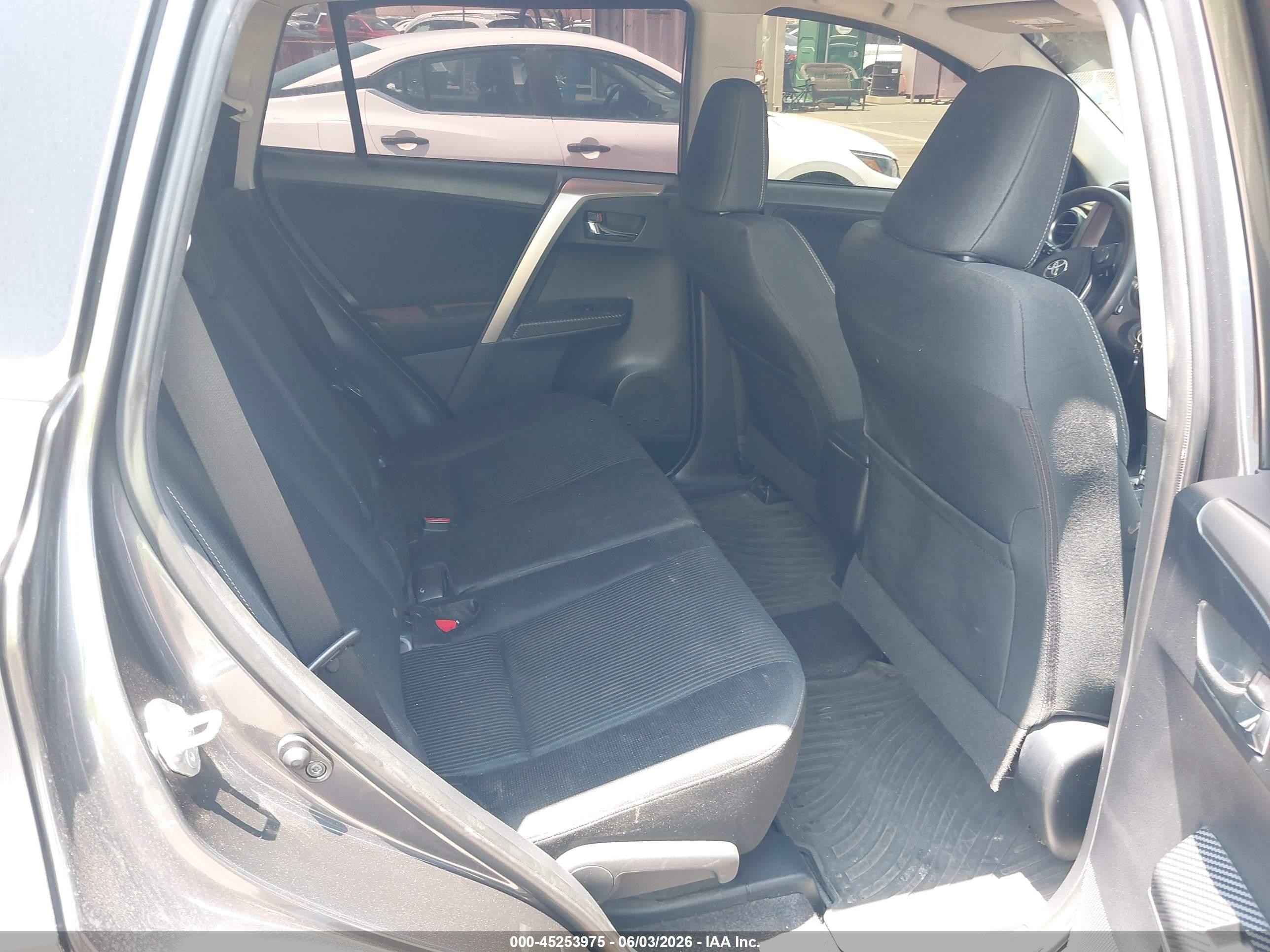2015 Toyota Rav4 Xle Dark Blue vin: JTMWFREV7FD063812
