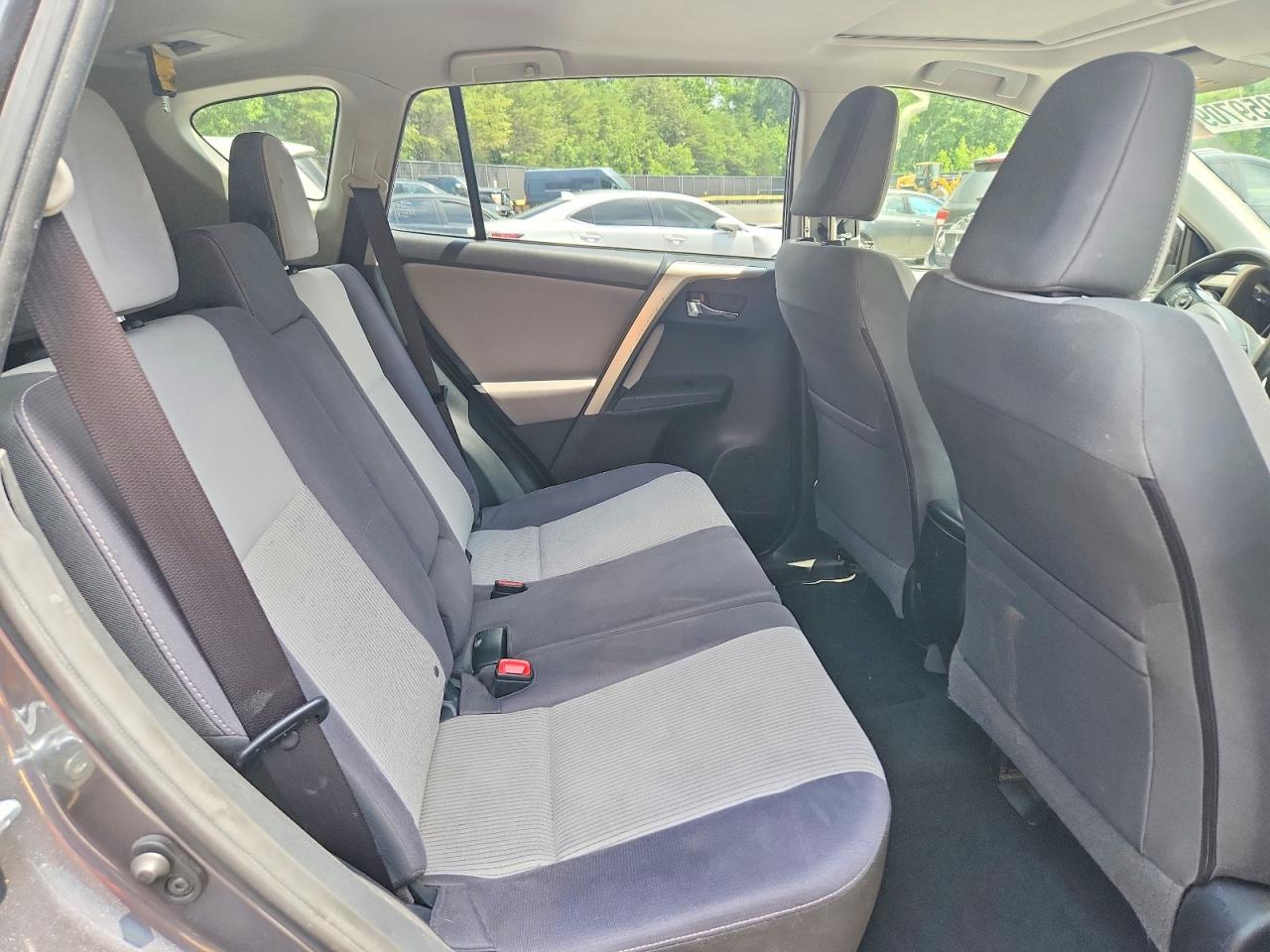 2015 Toyota Rav4 Xle Gray vin: JTMWFREV7FD076916