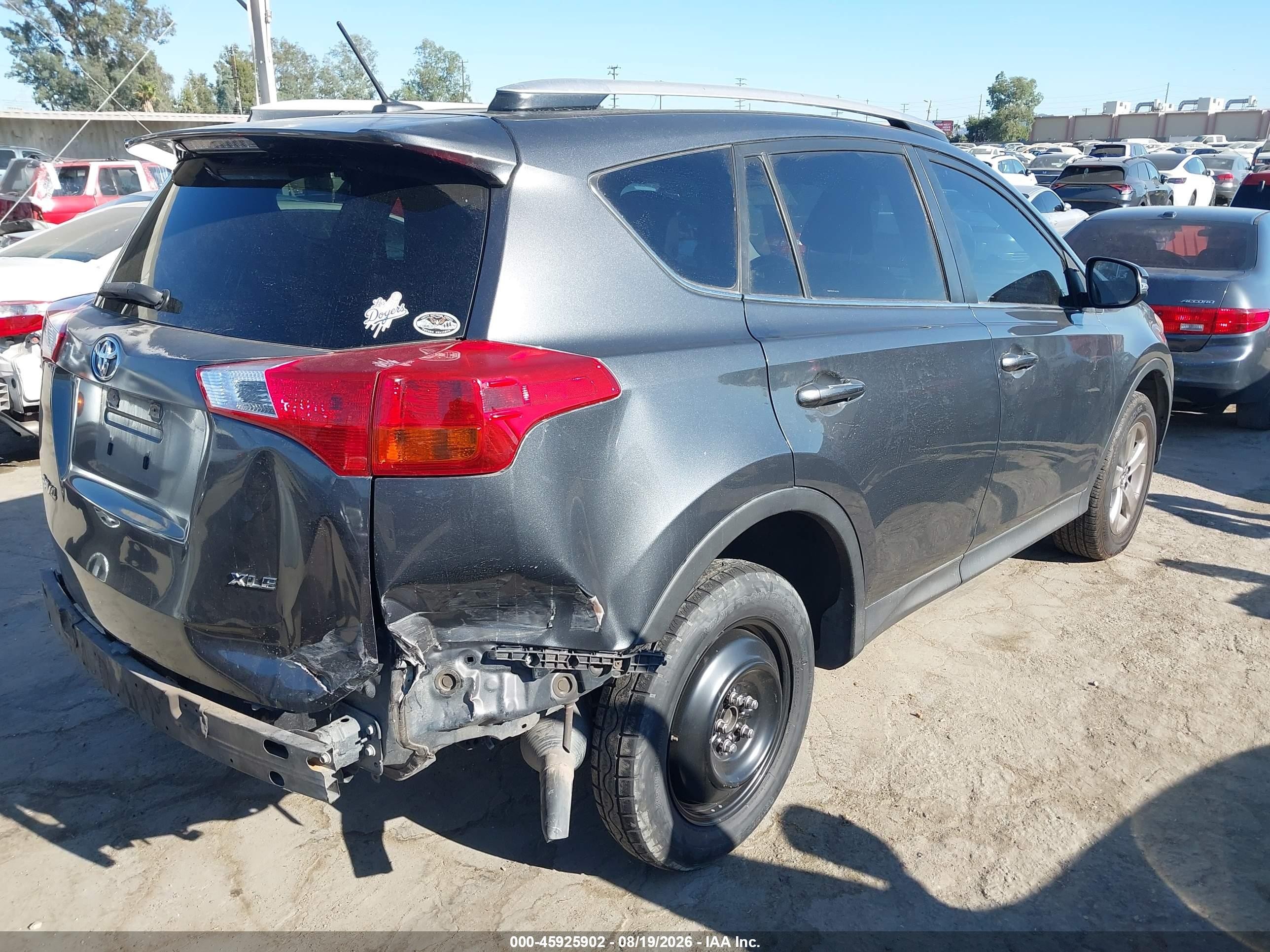 2015 Toyota Rav4 Xle Gray vin: JTMWFREV7FJ042265