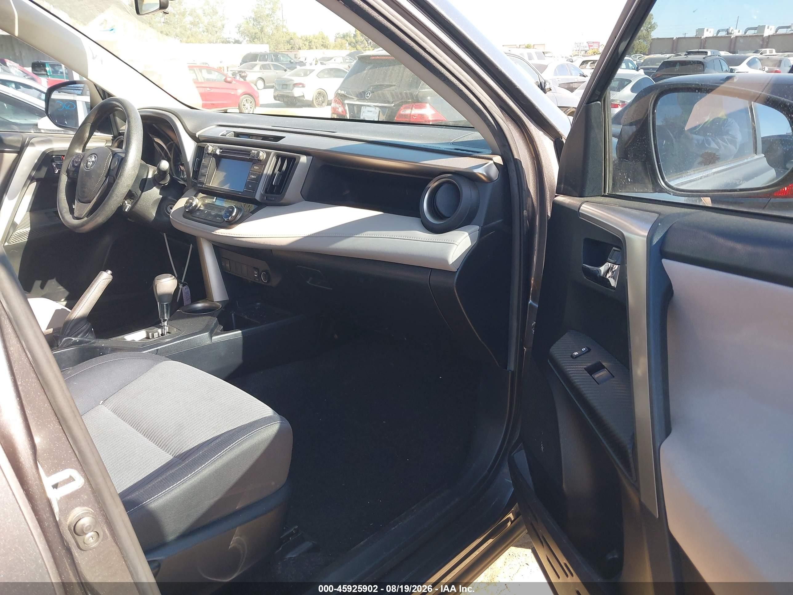 2015 Toyota Rav4 Xle Gray vin: JTMWFREV7FJ042265