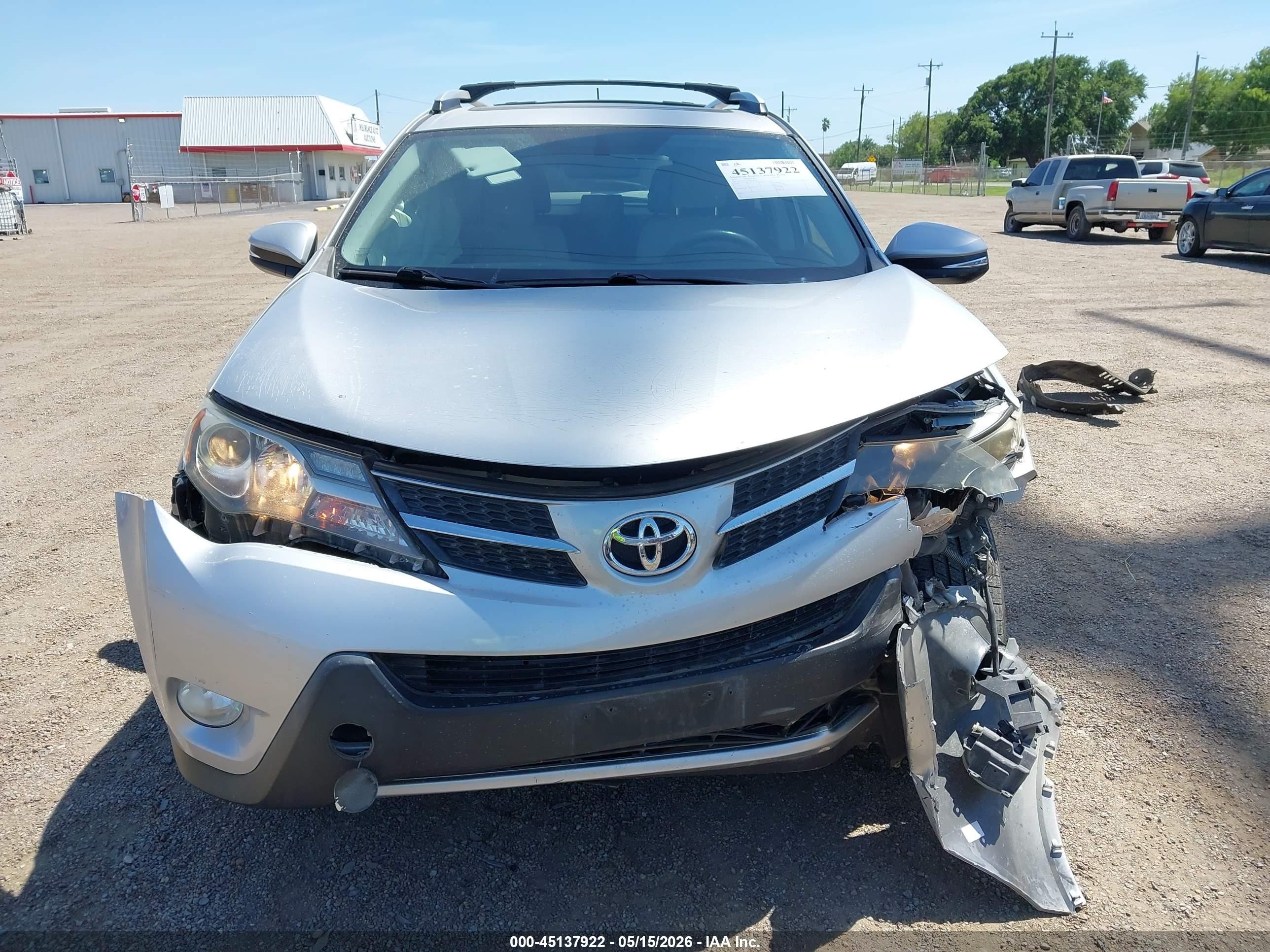 2015 Toyota Rav4 Xle Gray vin: JTMWFREV7FJ052777