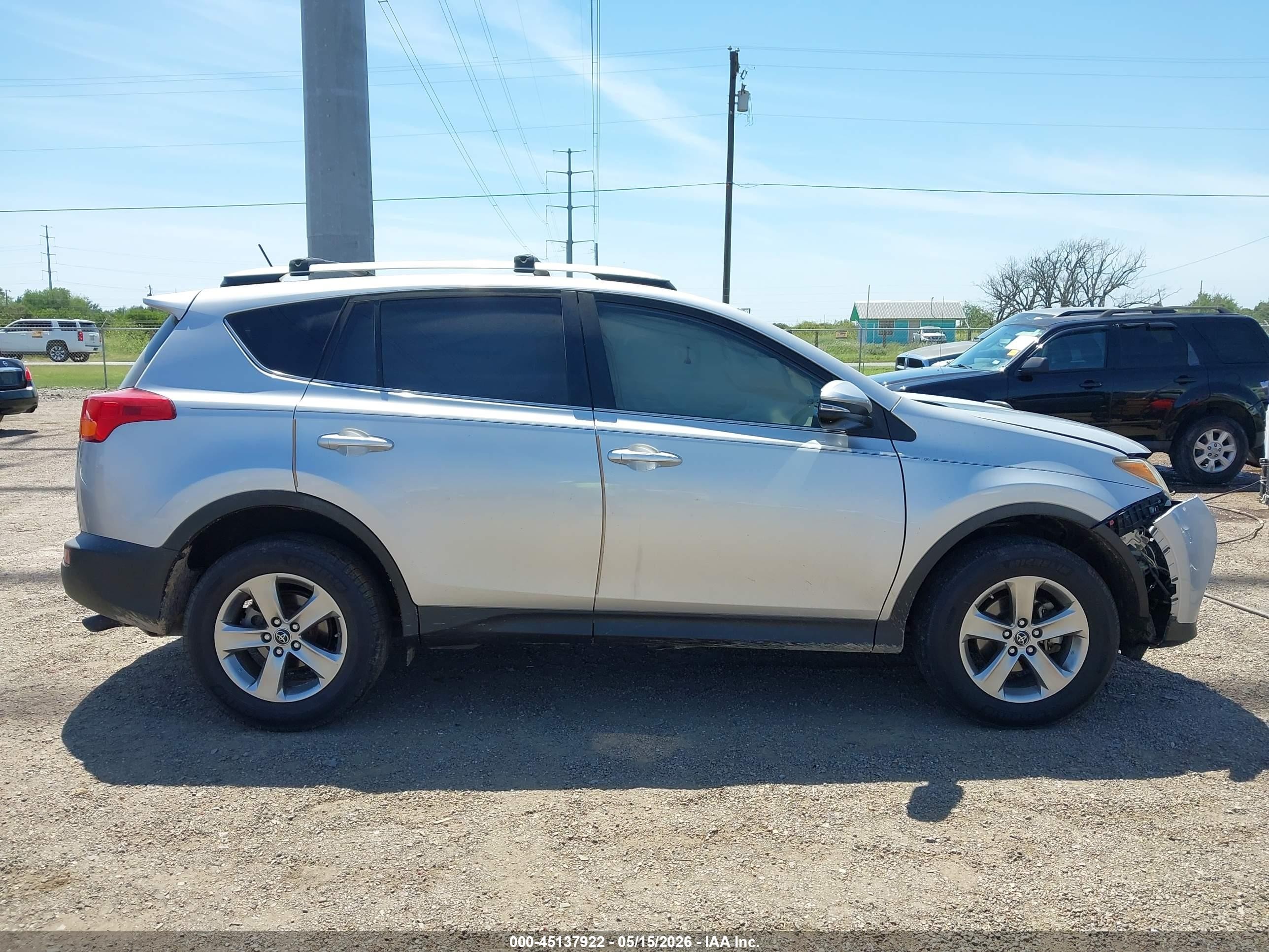 2015 Toyota Rav4 Xle Gray vin: JTMWFREV7FJ052777