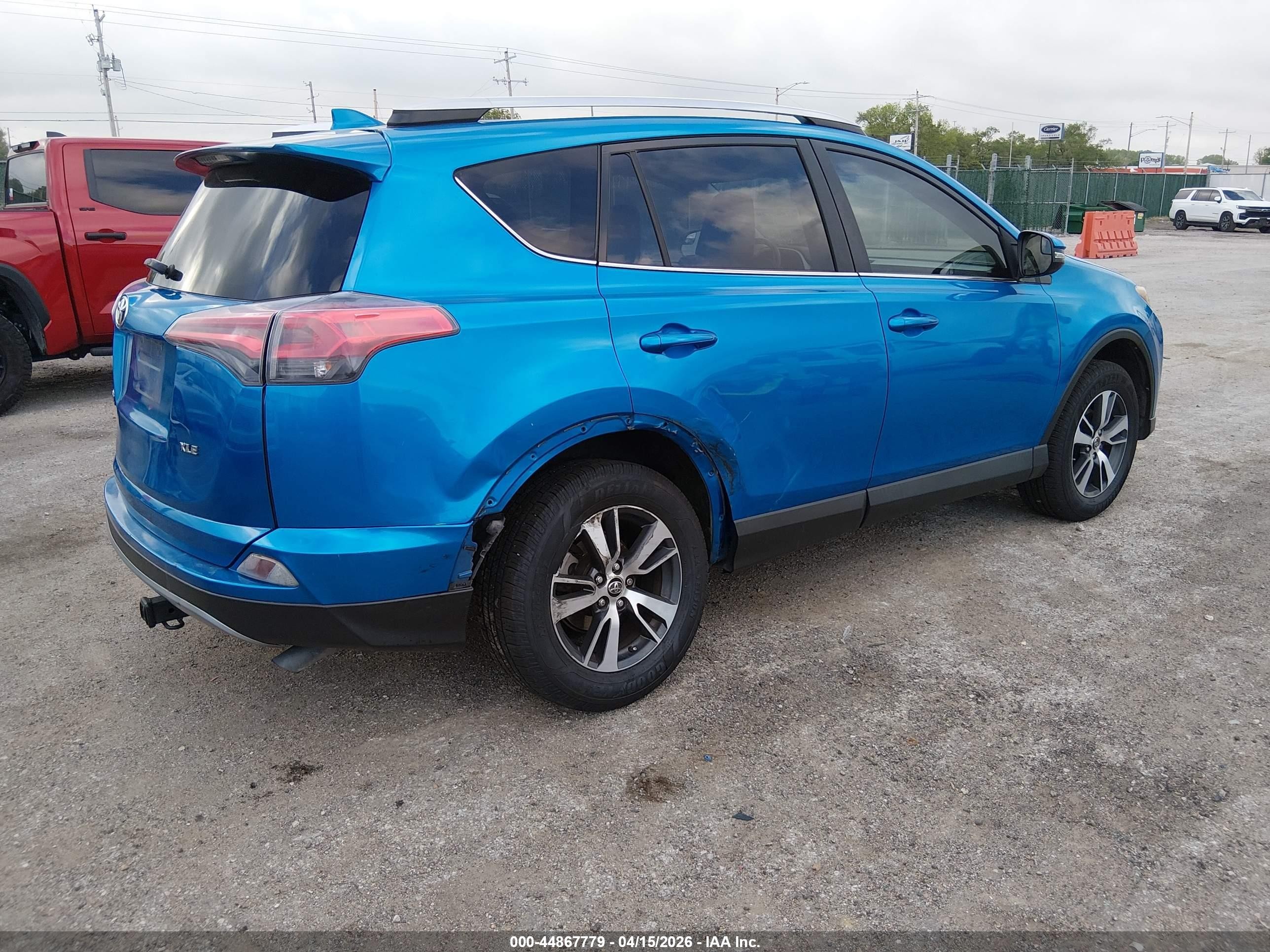 2016 Toyota Rav4 Xle Синий vin: JTMWFREV7GD081339