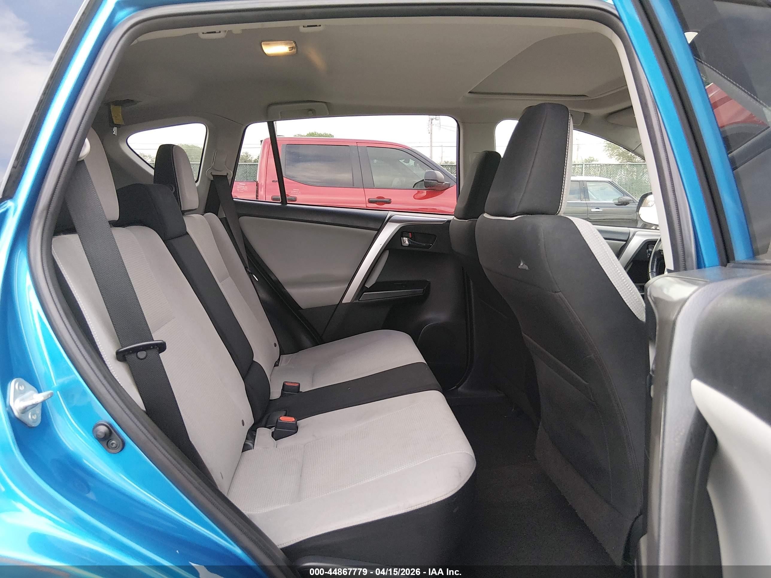 2016 Toyota Rav4 Xle Синий vin: JTMWFREV7GD081339