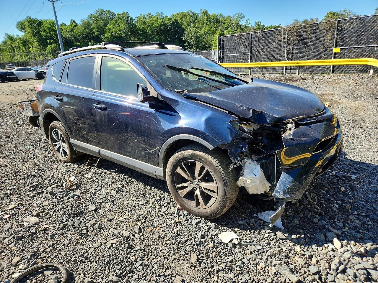 2017 Toyota Rav4 Xle Black vin: JTMWFREV7HJ146421