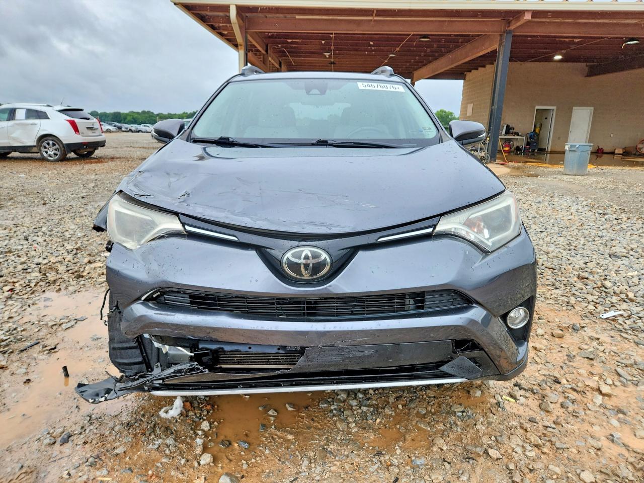 2018 Toyota Rav4 Xle Gray vin: JTMWFREV7JD120261