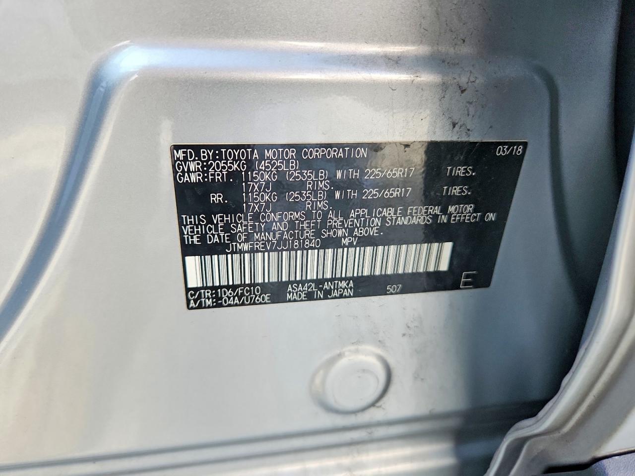 2018 Toyota Rav4 Xle Silver vin: JTMWFREV7JJ181840