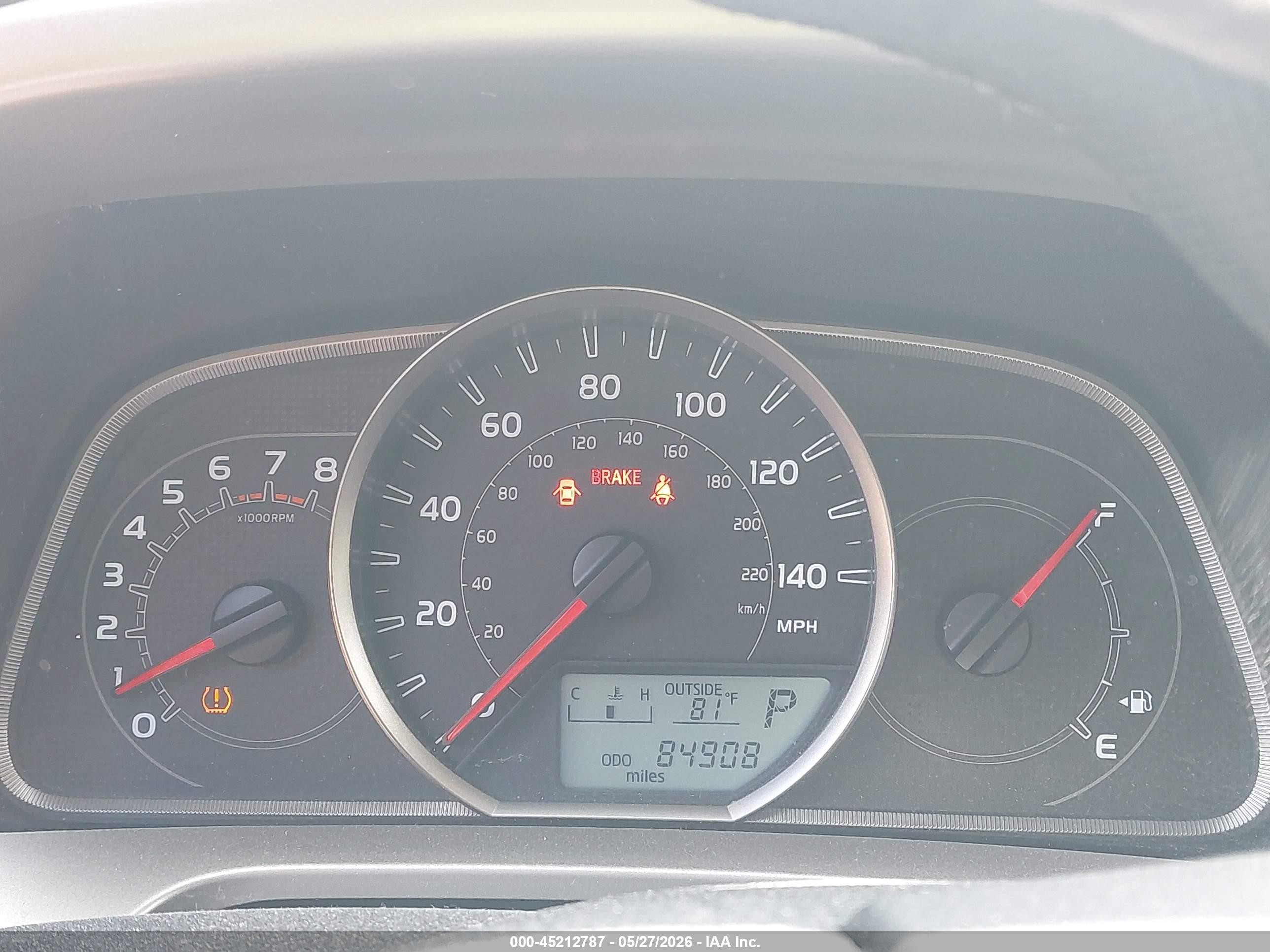 2013 Toyota Rav4 Xle Серебряный vin: JTMWFREV8DD010369