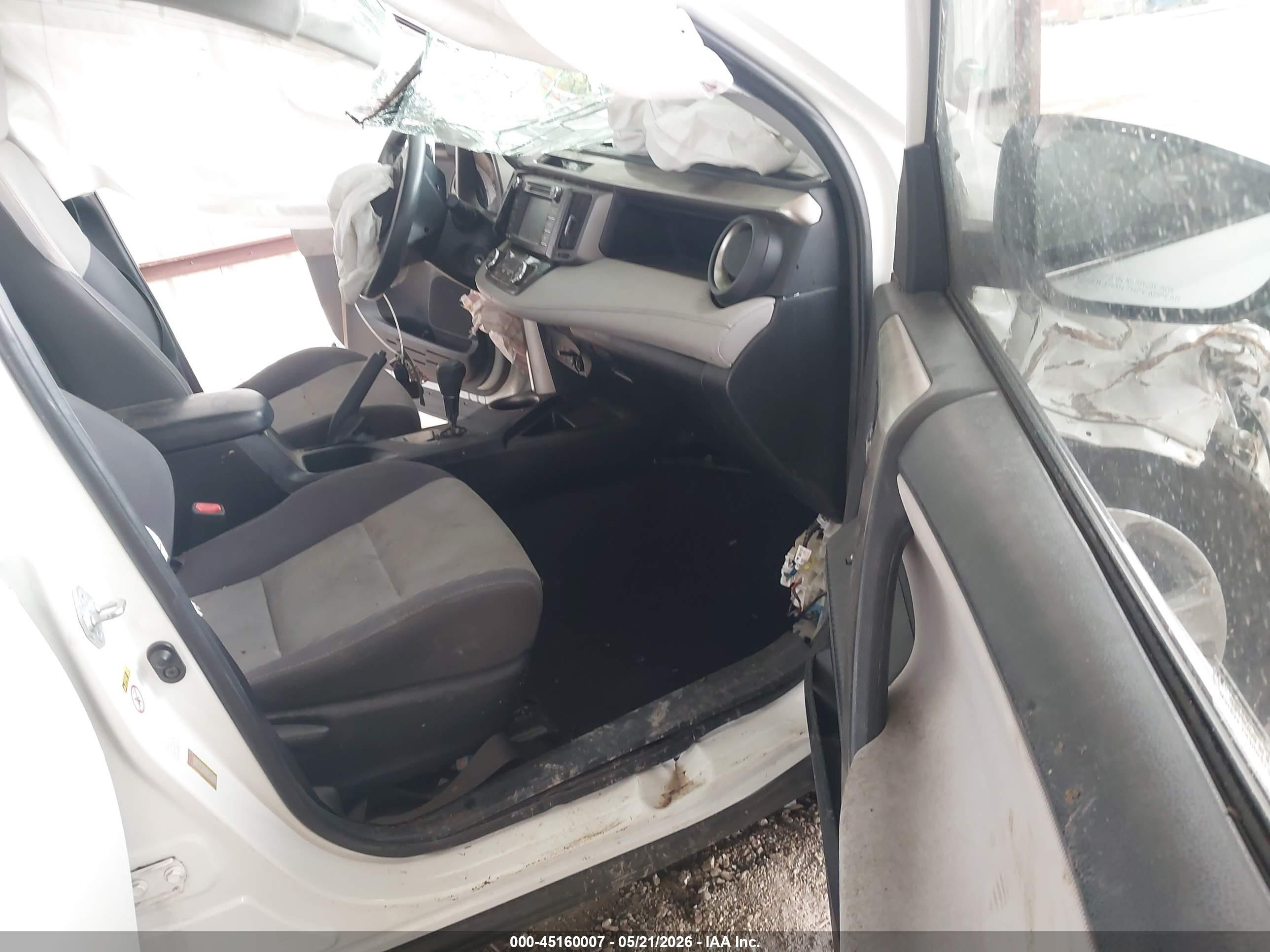 2014 Toyota Rav4 Xle White vin: JTMWFREV8EJ008480