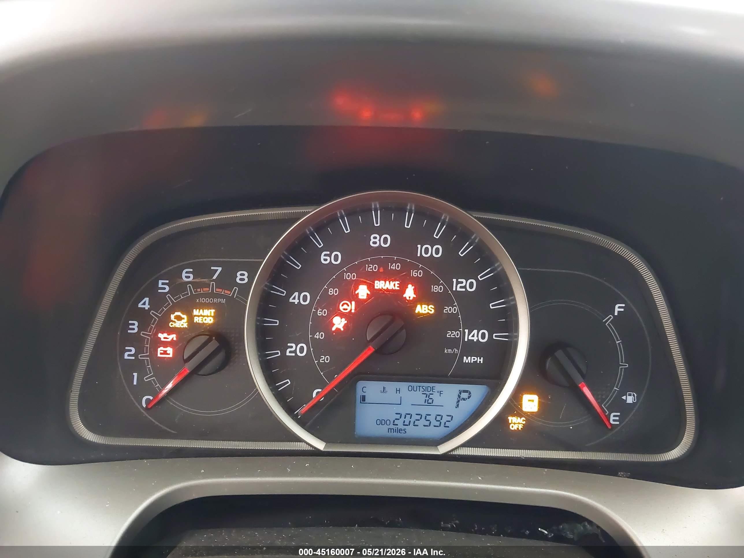 2014 Toyota Rav4 Xle White vin: JTMWFREV8EJ008480