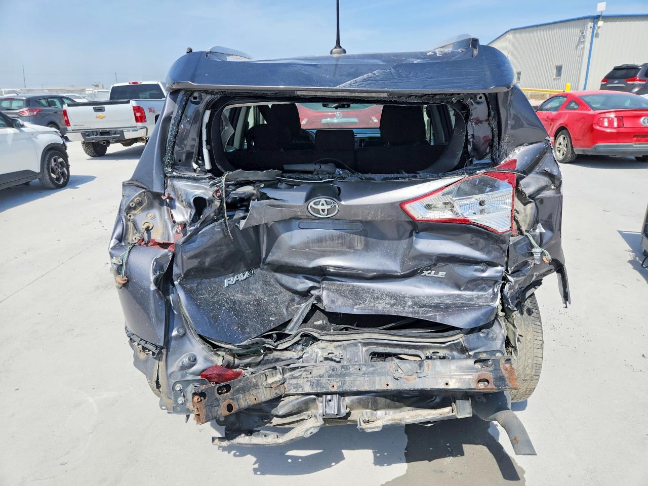 2014 Toyota Rav4 Xle Gray vin: JTMWFREV8EJ008799