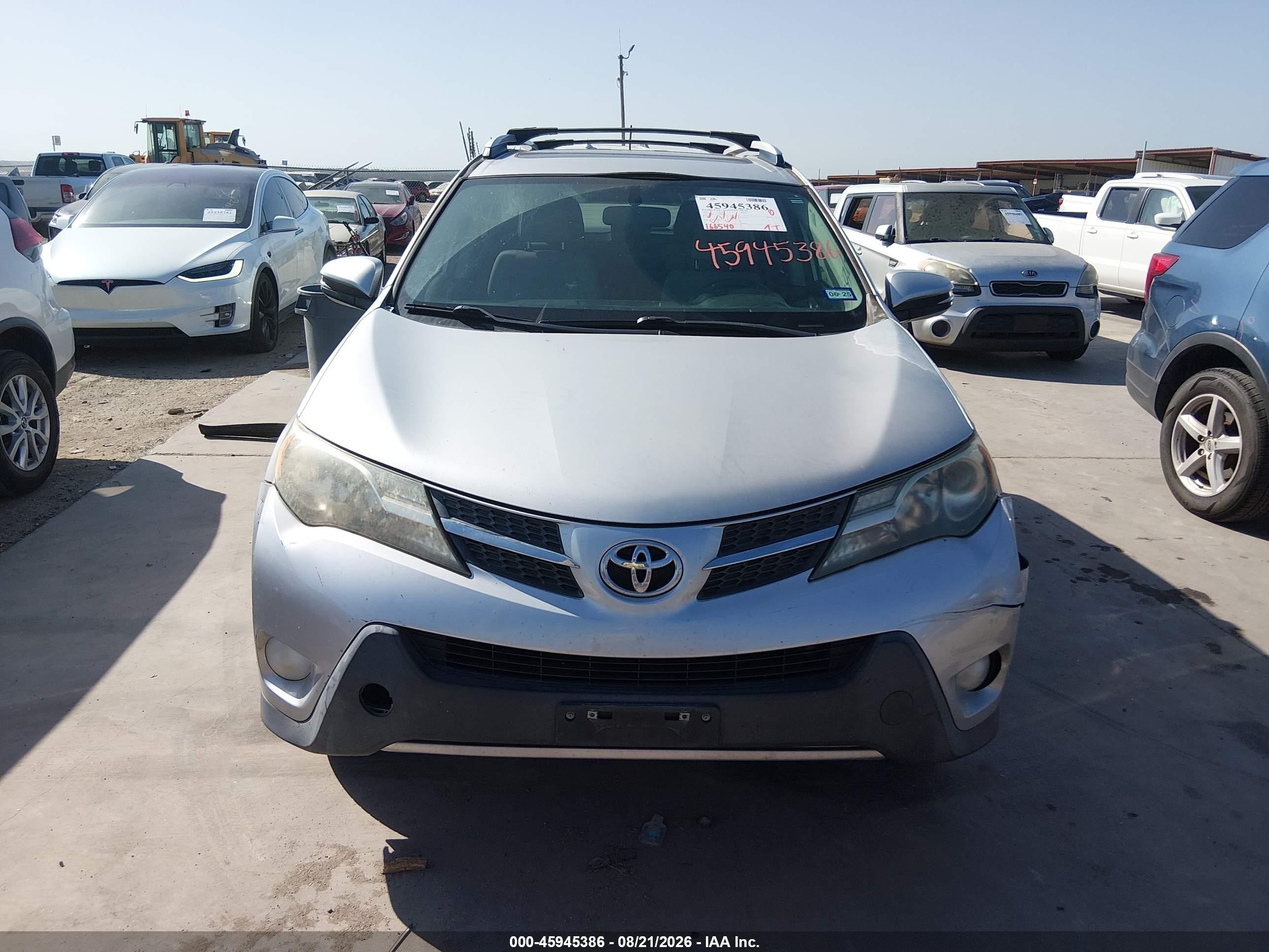 2015 Toyota Rav4 Xle Silver vin: JTMWFREV8FJ044056