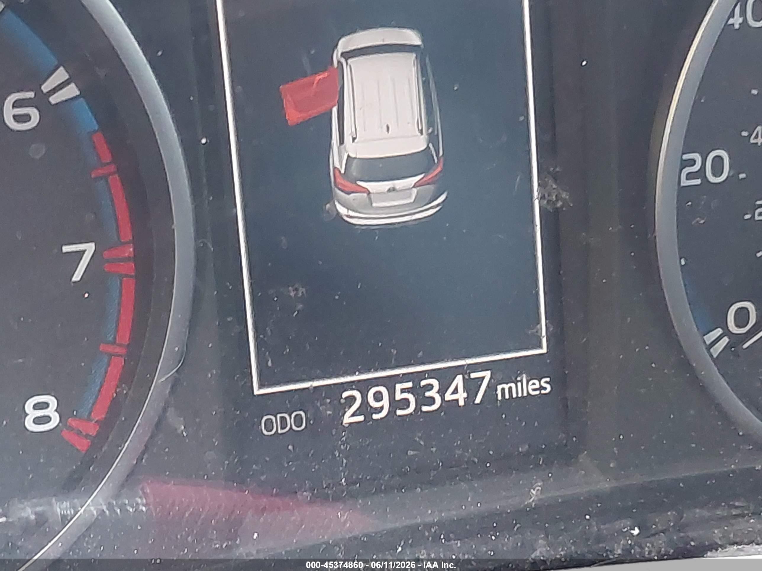 2018 Toyota Rav4 Xle Серый vin: JTMWFREV8JJ184360