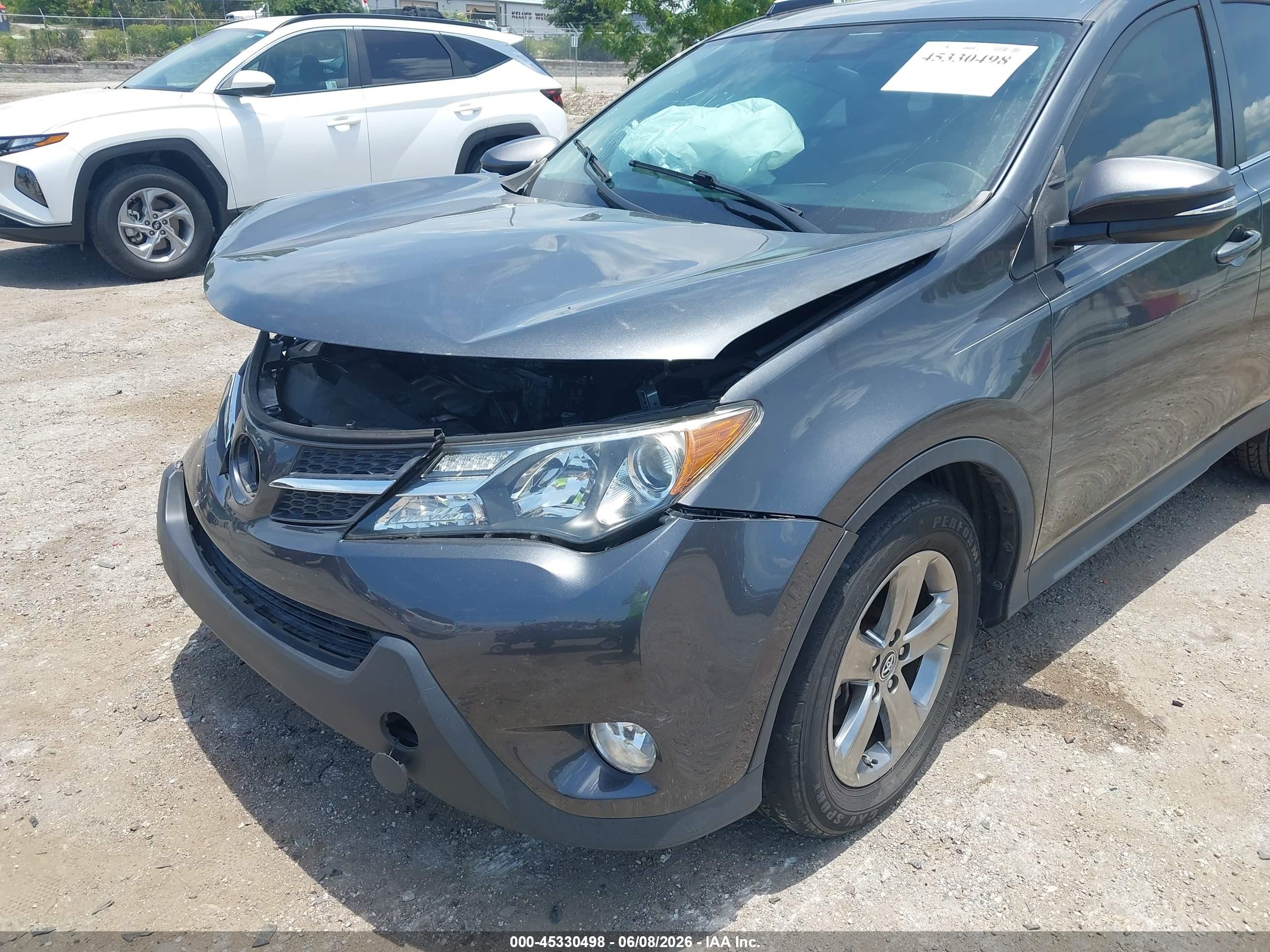 2015 Toyota Rav4 Xle Gray vin: JTMWFREV9FD069952