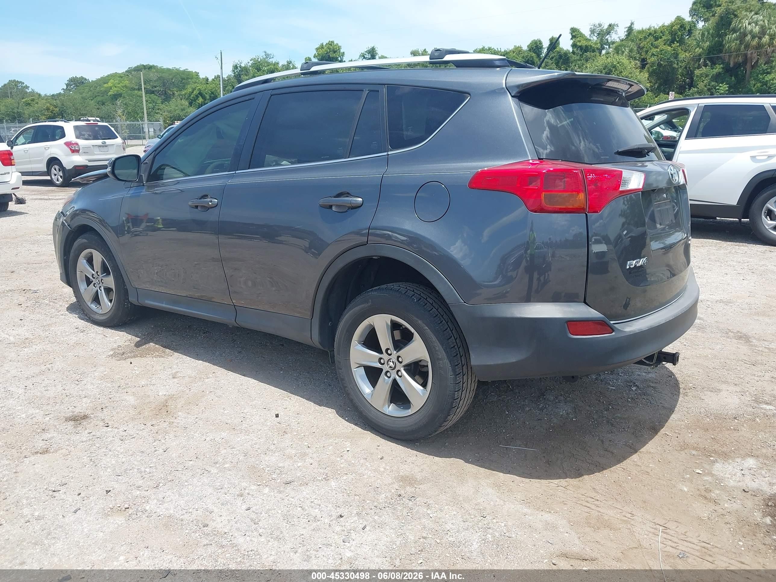 2015 Toyota Rav4 Xle Gray vin: JTMWFREV9FD069952
