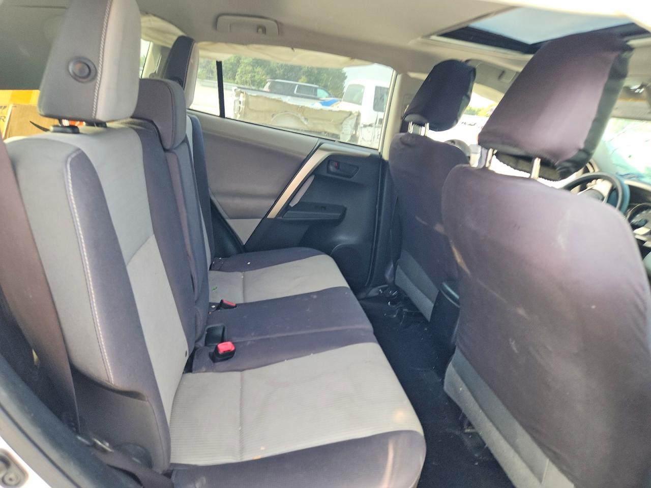 2013 Toyota Rav4 Xle White vin: JTMWFREVXD5016278
