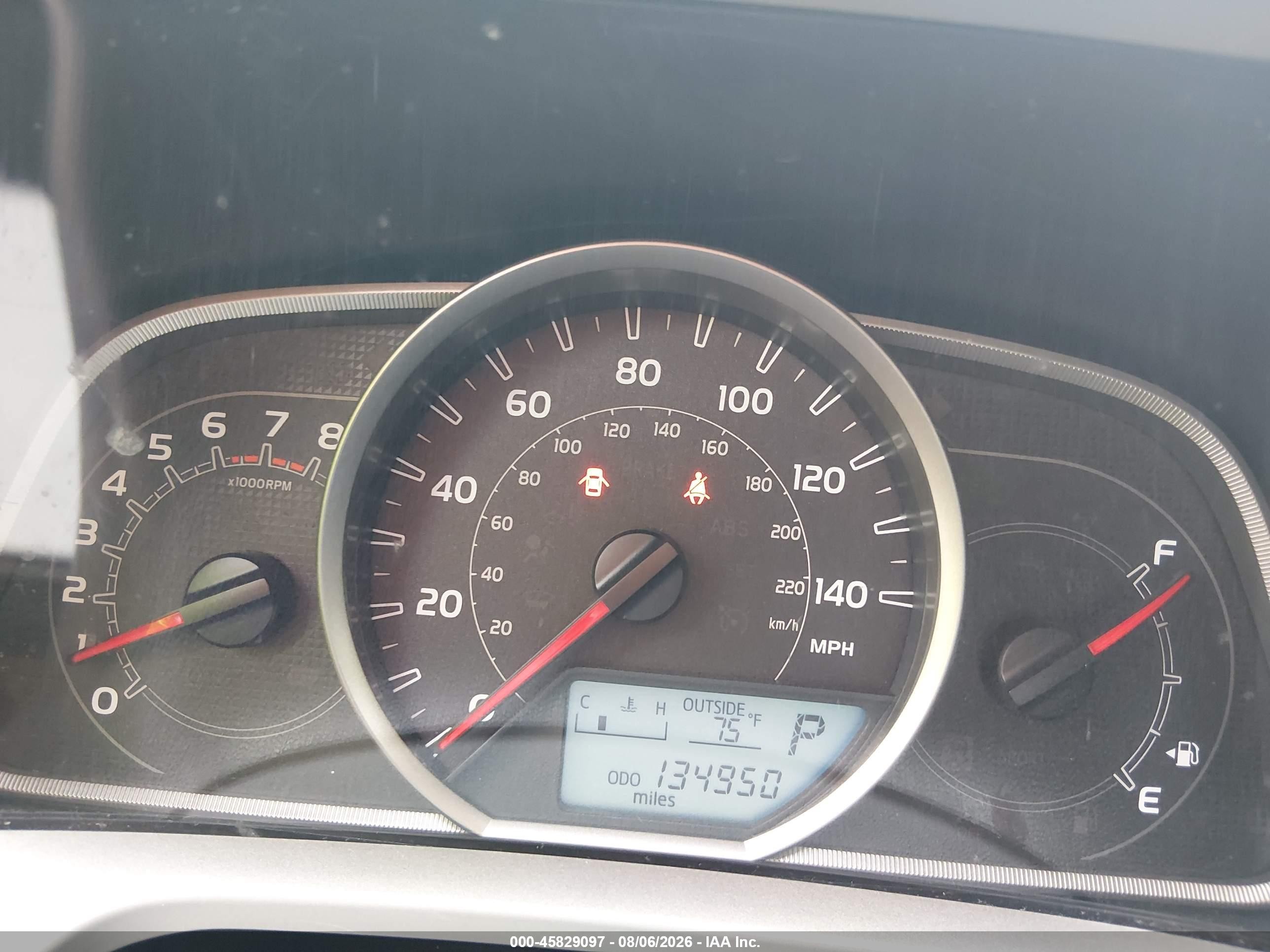 2013 Toyota Rav4 Xle Серебряный vin: JTMWFREVXDD007439