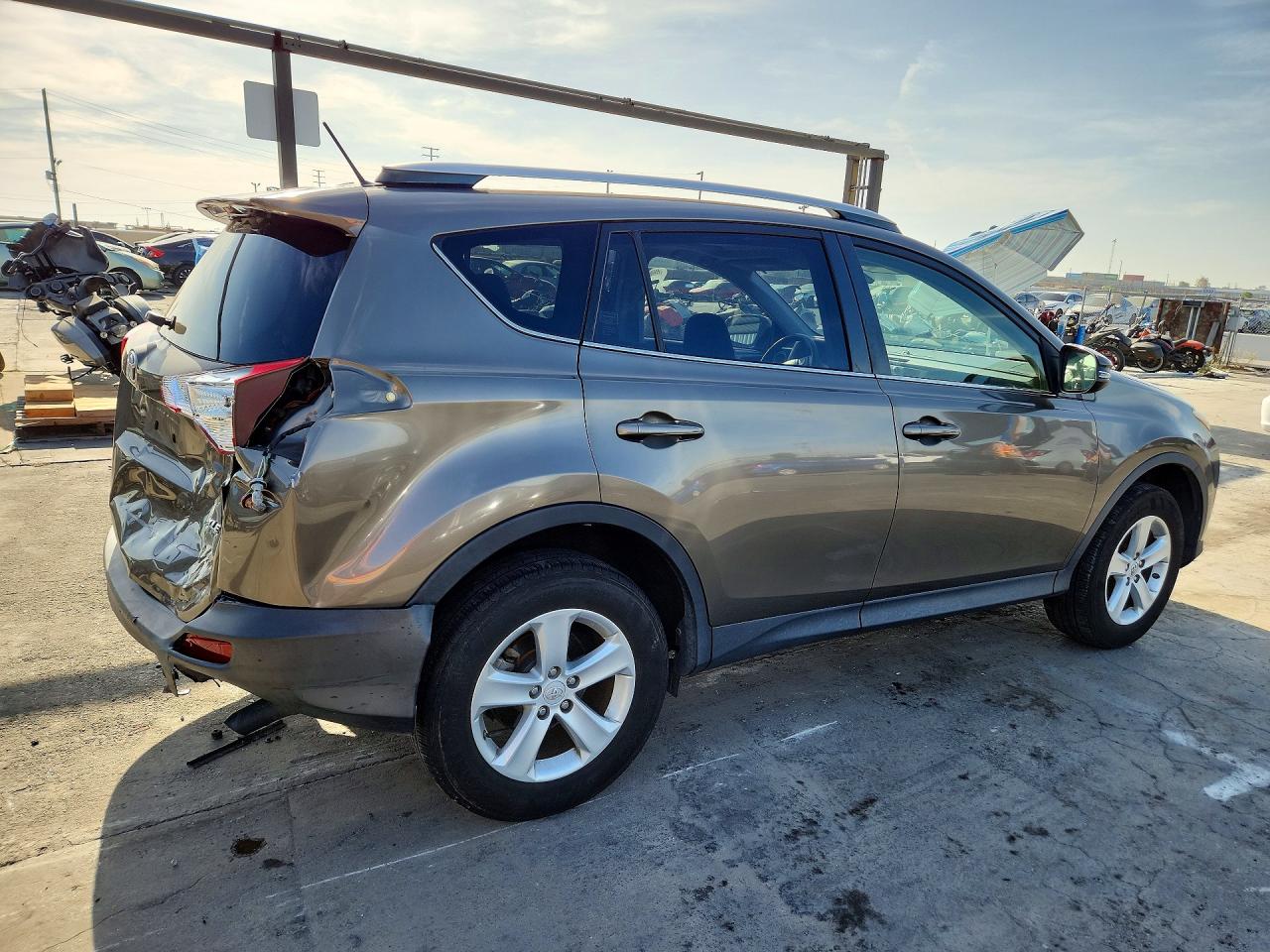 2014 Toyota Rav4 Xle Gray vin: JTMWFREVXED039969