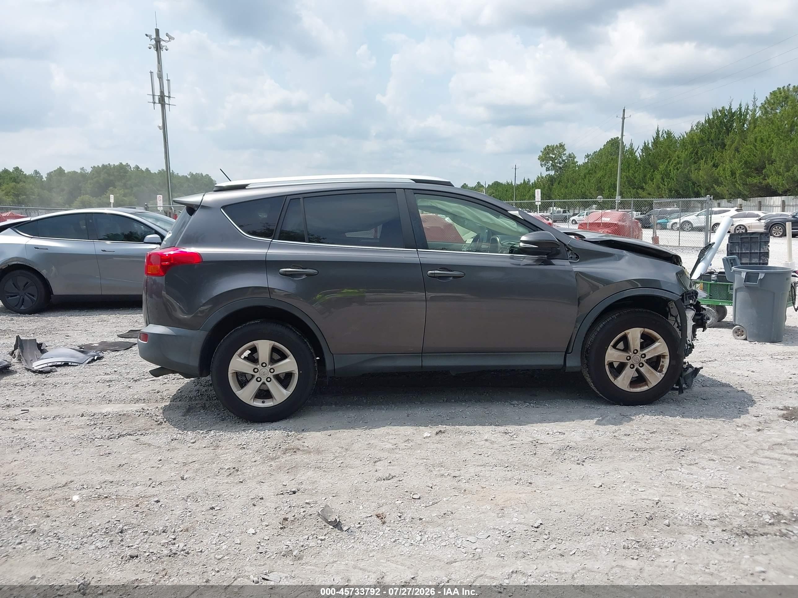 2014 Toyota Rav4 Xle Gray vin: JTMWFREVXEJ010487