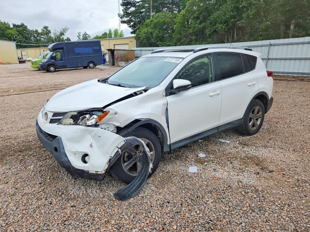2015 Toyota Rav4 Xle White vin: JTMWFREVXFD070981