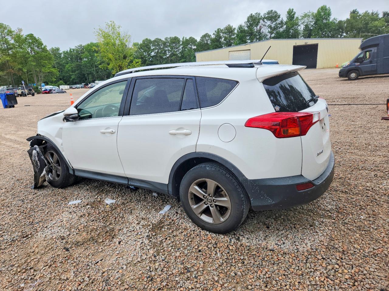 2015 Toyota Rav4 Xle White vin: JTMWFREVXFD070981