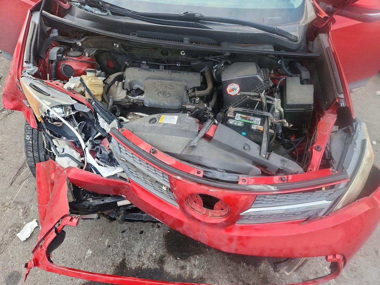 2015 Toyota Rav4 Xle Красный vin: JTMWFREVXFD079261