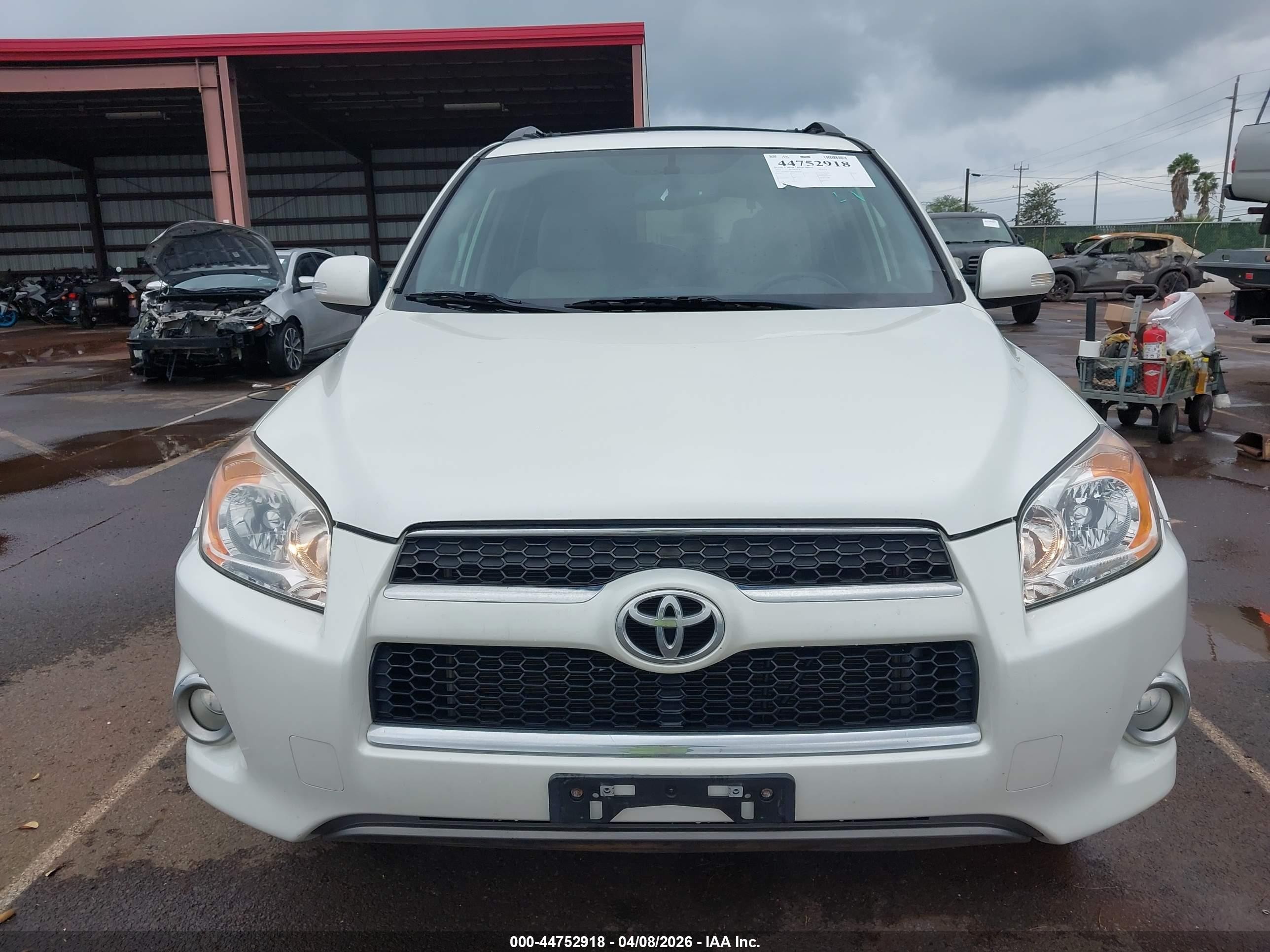 2012 Toyota Rav4 Limited White vin: JTMXF4DV2C5049184