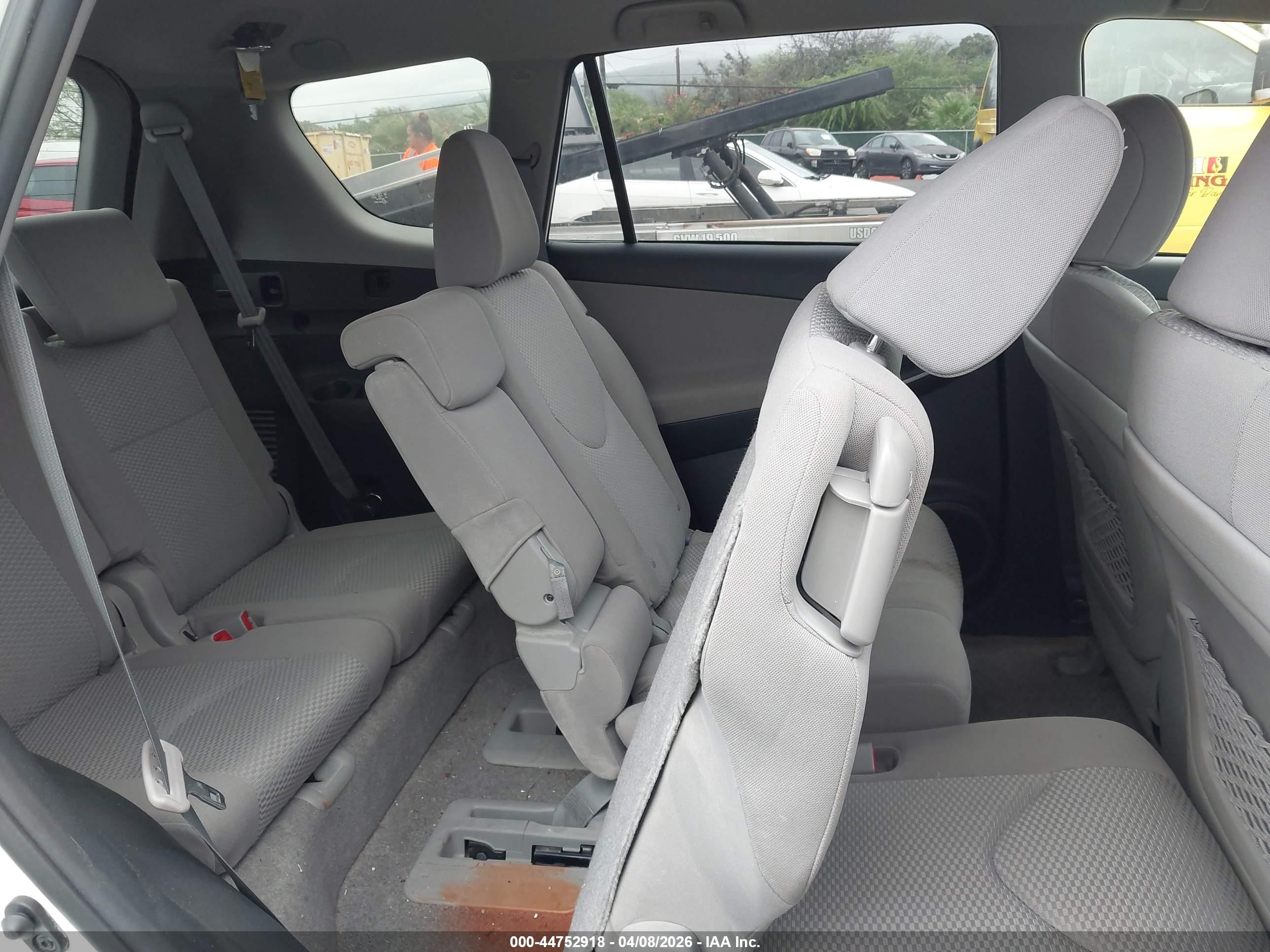 2012 Toyota Rav4 Limited White vin: JTMXF4DV2C5049184