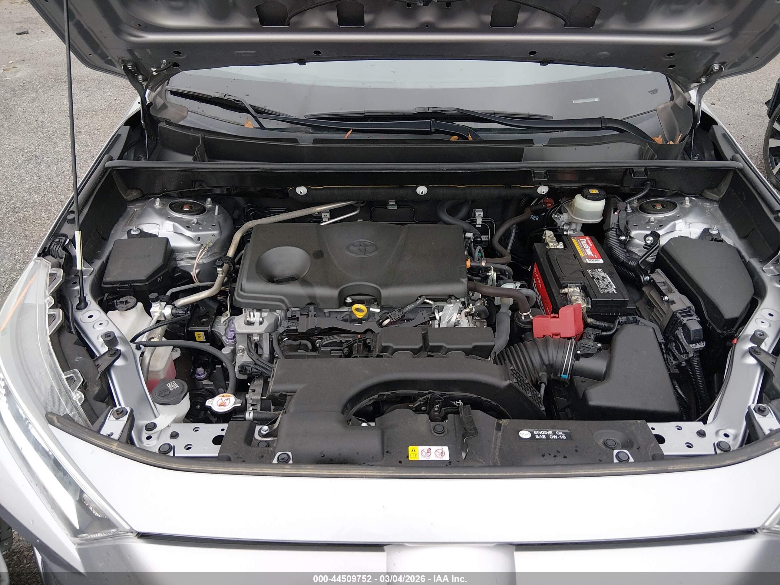 2019 Toyota Rav4 Limited Silver vin: JTMY1RFV8KD018538