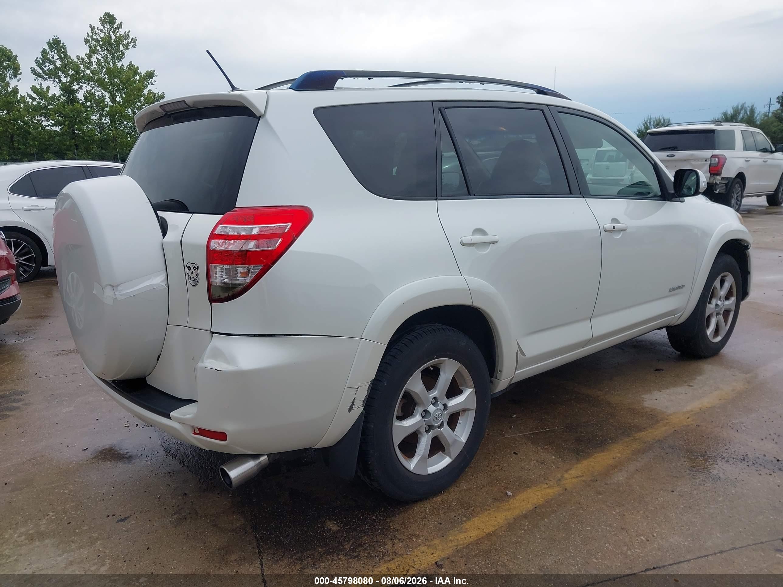 2010 Toyota Rav4 Limited White vin: JTMYF4DV0A5022678