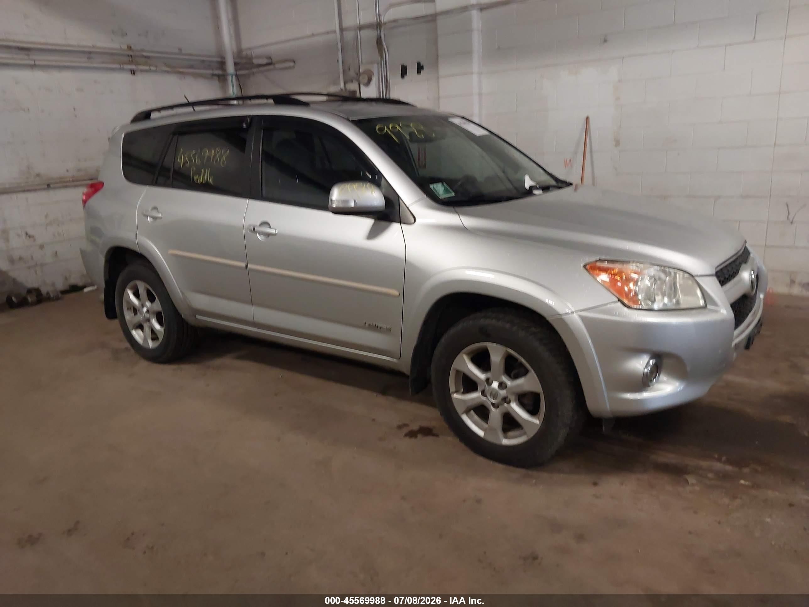2010 Toyota Rav4 Limited Silver vin: JTMYF4DV0AD018278