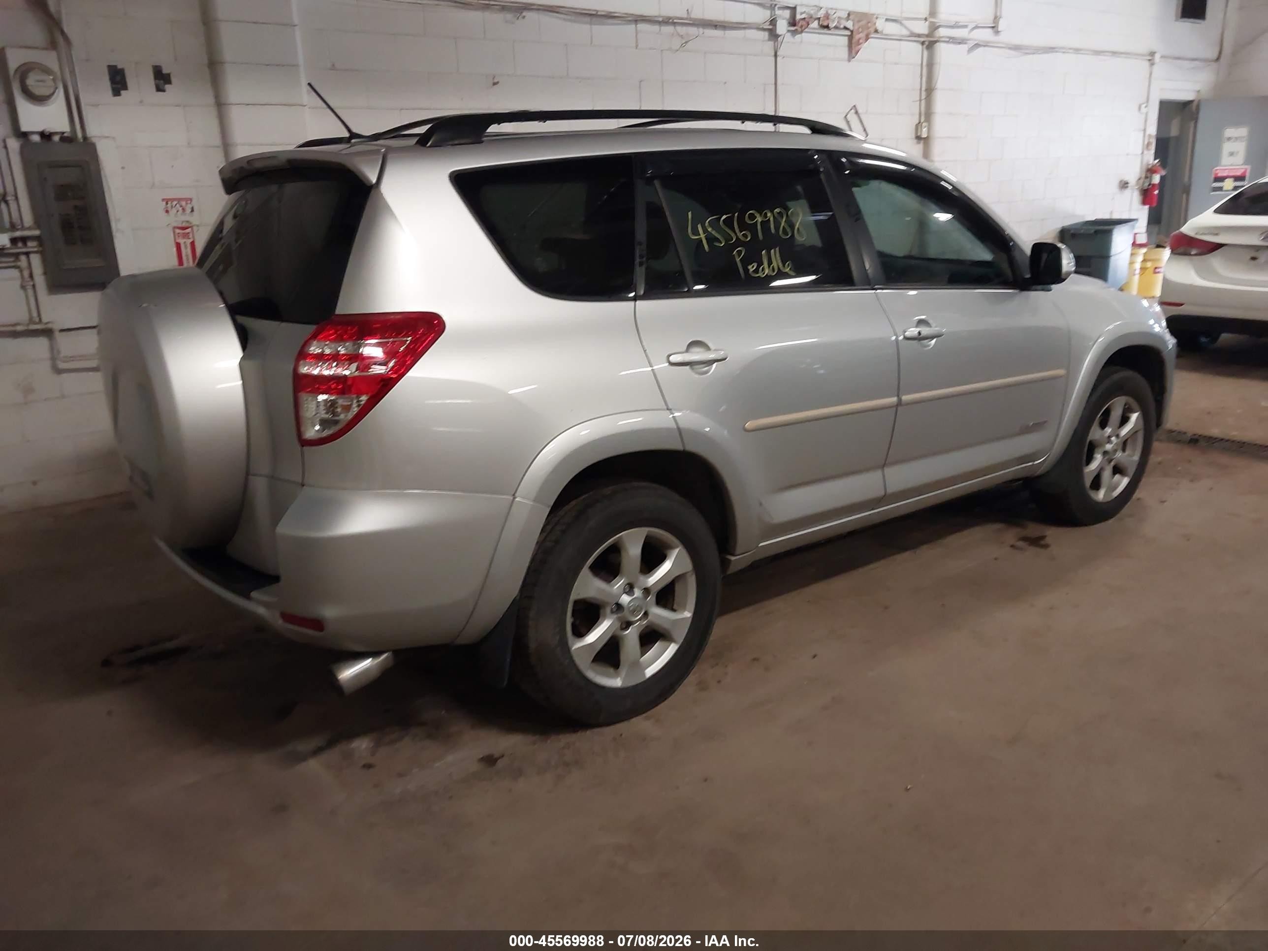 2010 Toyota Rav4 Limited Silver vin: JTMYF4DV0AD018278
