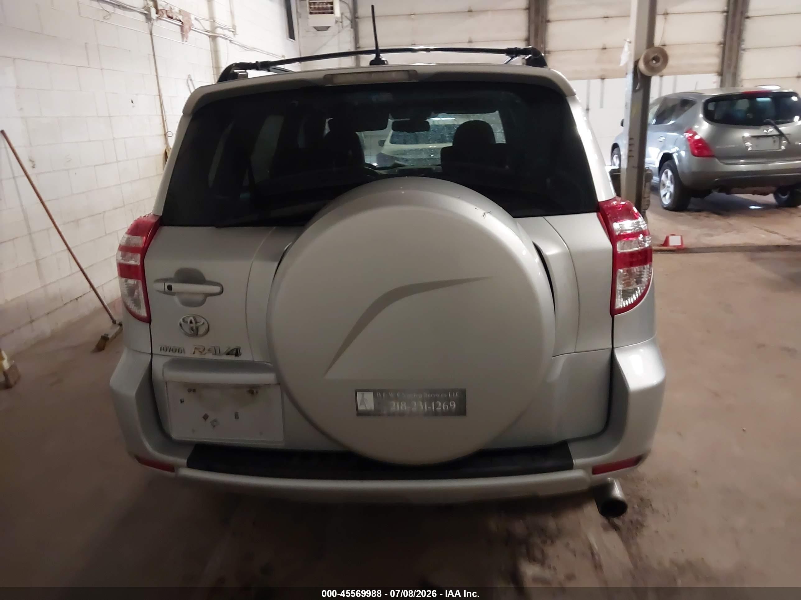 2010 Toyota Rav4 Limited Silver vin: JTMYF4DV0AD018278