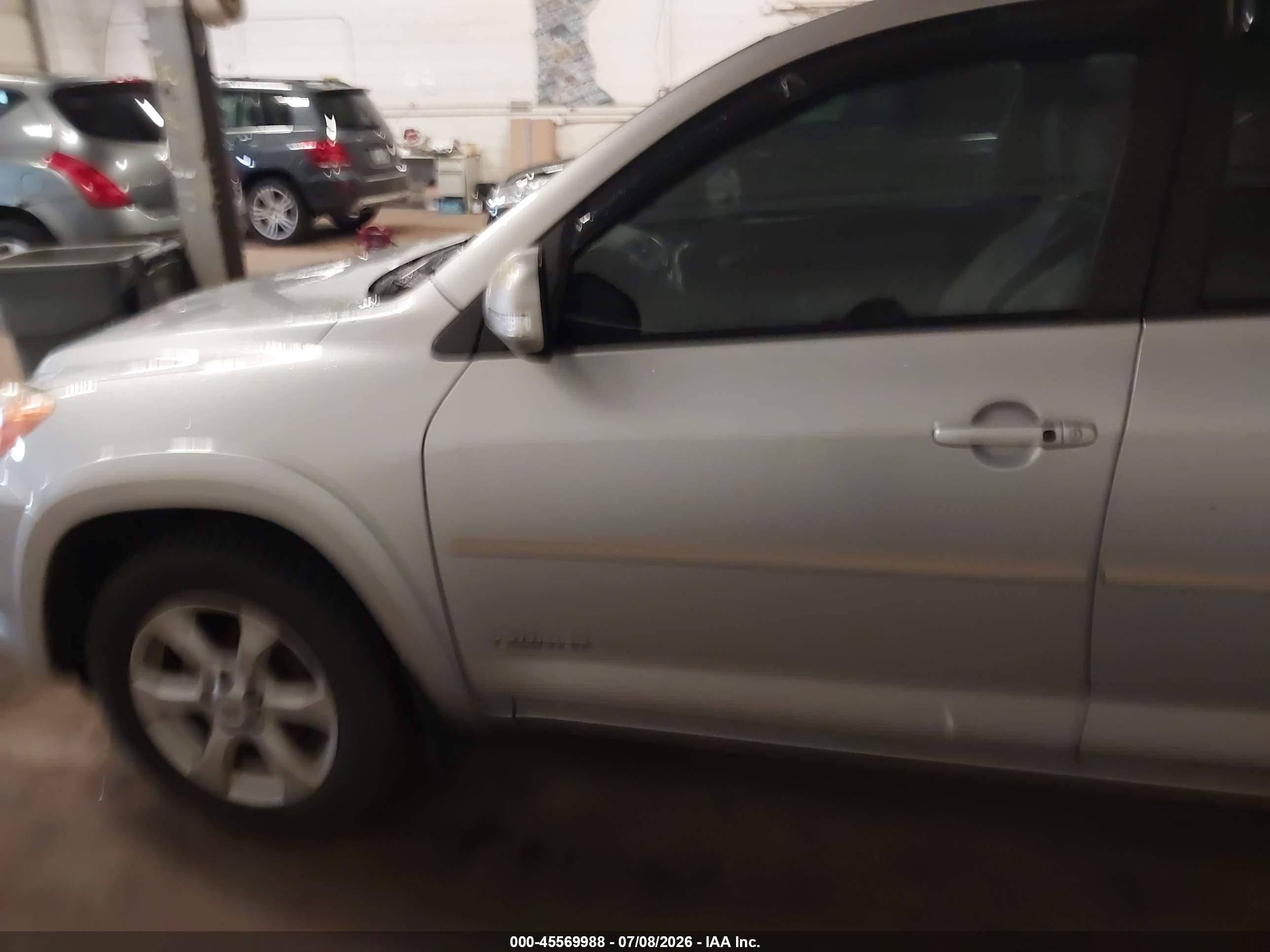 2010 Toyota Rav4 Limited Silver vin: JTMYF4DV0AD018278