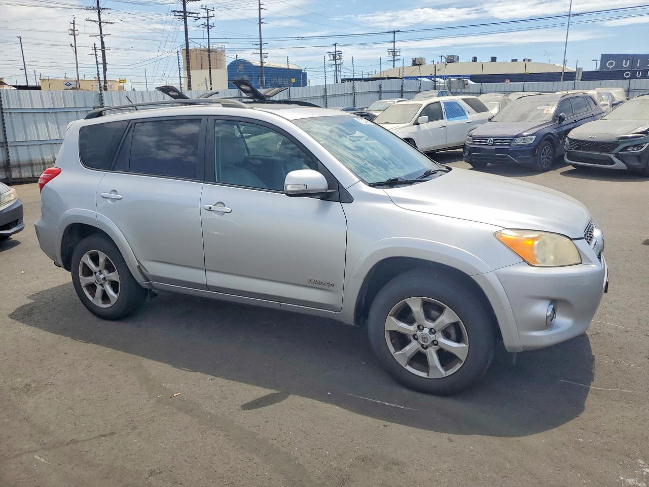 2010 Toyota Rav4 Limited Silver vin: JTMYF4DV1A5031695