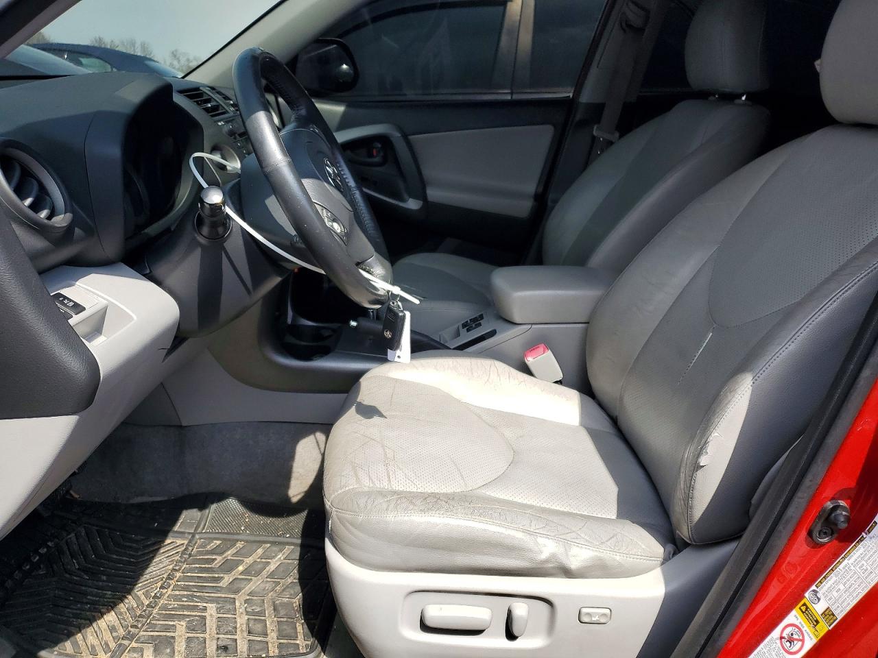2010 Toyota Rav4 Limited Red vin: JTMYF4DV4A5024403