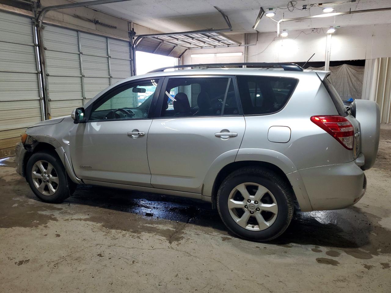 2010 Toyota Rav4 Limited Silver vin: JTMYF4DV4AD026156