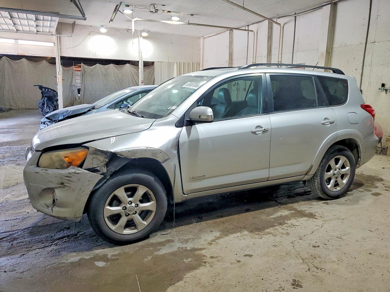 2010 Toyota Rav4 Limited Silver vin: JTMYF4DV4AD026156
