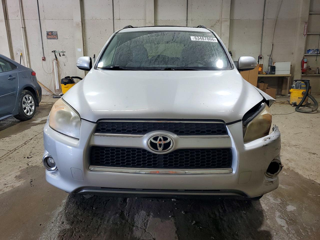 2010 Toyota Rav4 Limited Silver vin: JTMYF4DV4AD026156