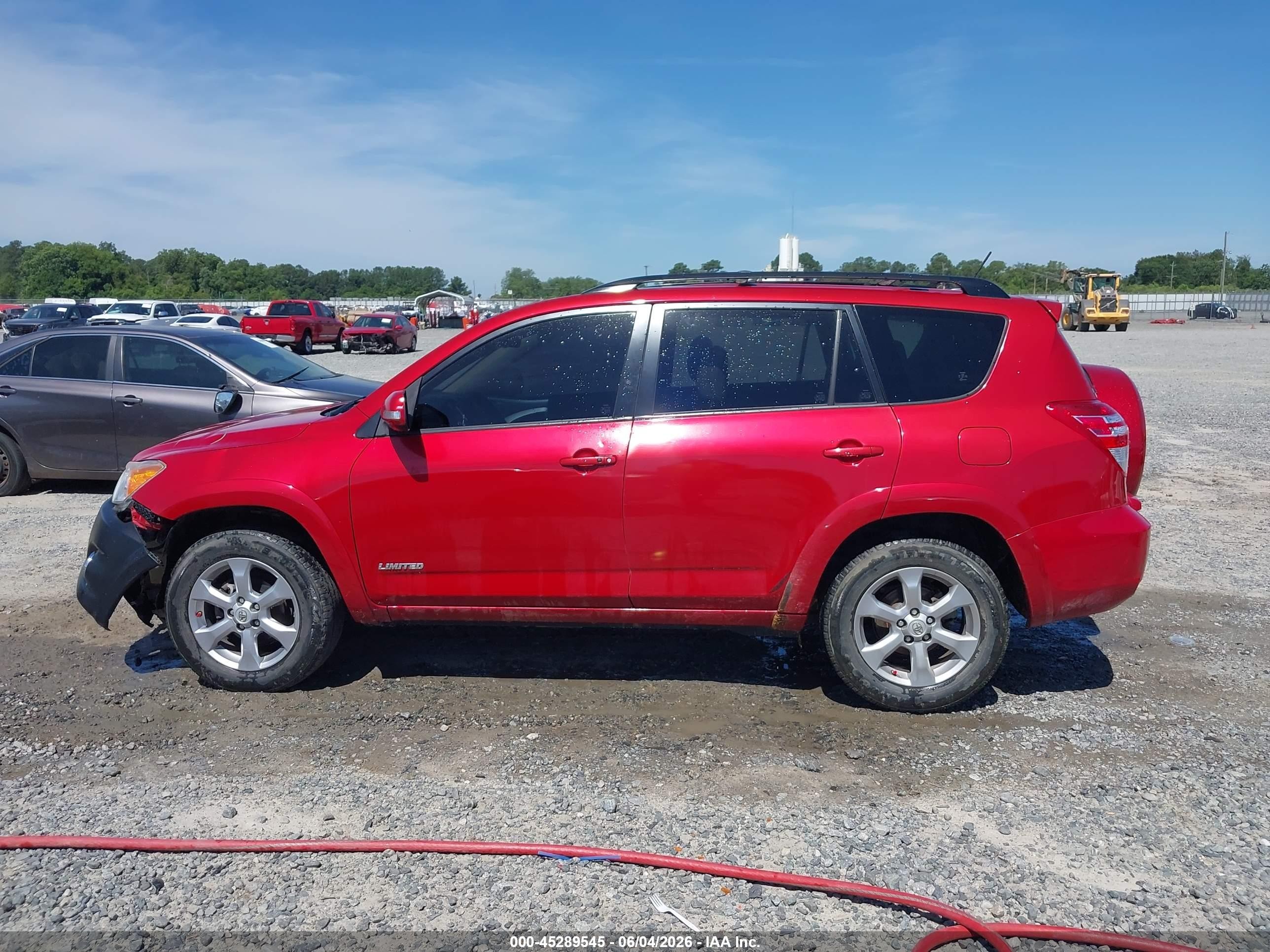 2012 Toyota Rav4 Limited Red vin: JTMYF4DV5CD033880
