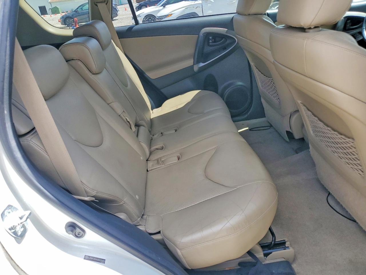 2010 Toyota Rav4 Limited White vin: JTMYF4DV6A5029490