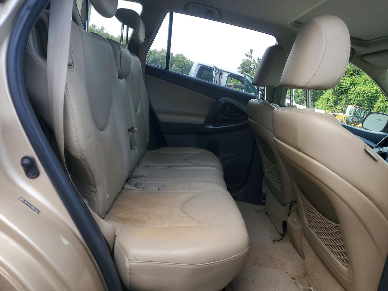 2010 Toyota Rav4 Limited Beige vin: JTMYF4DV8A5029913