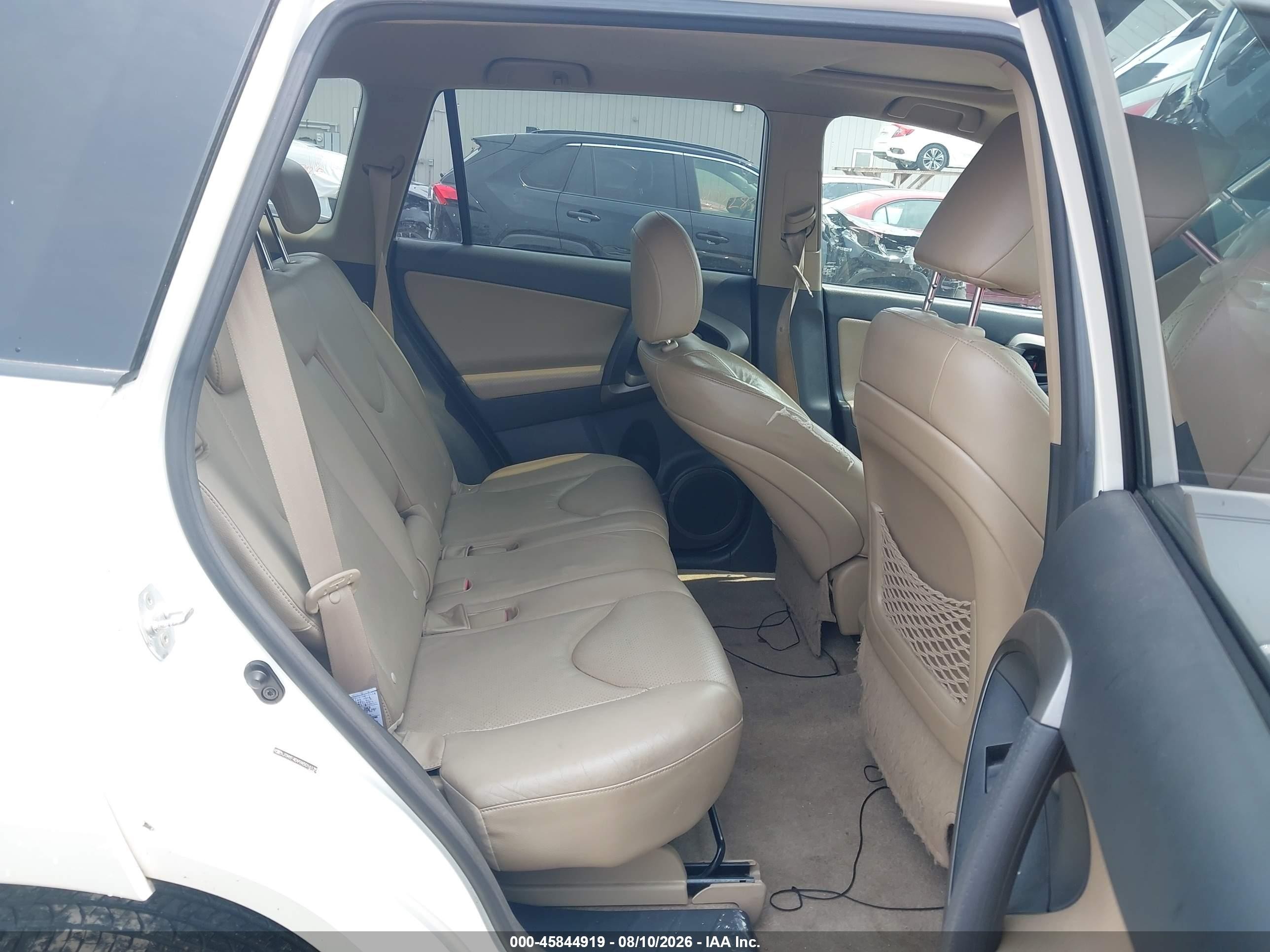 2010 Toyota Rav4 Limited White vin: JTMYF4DV9A5016135